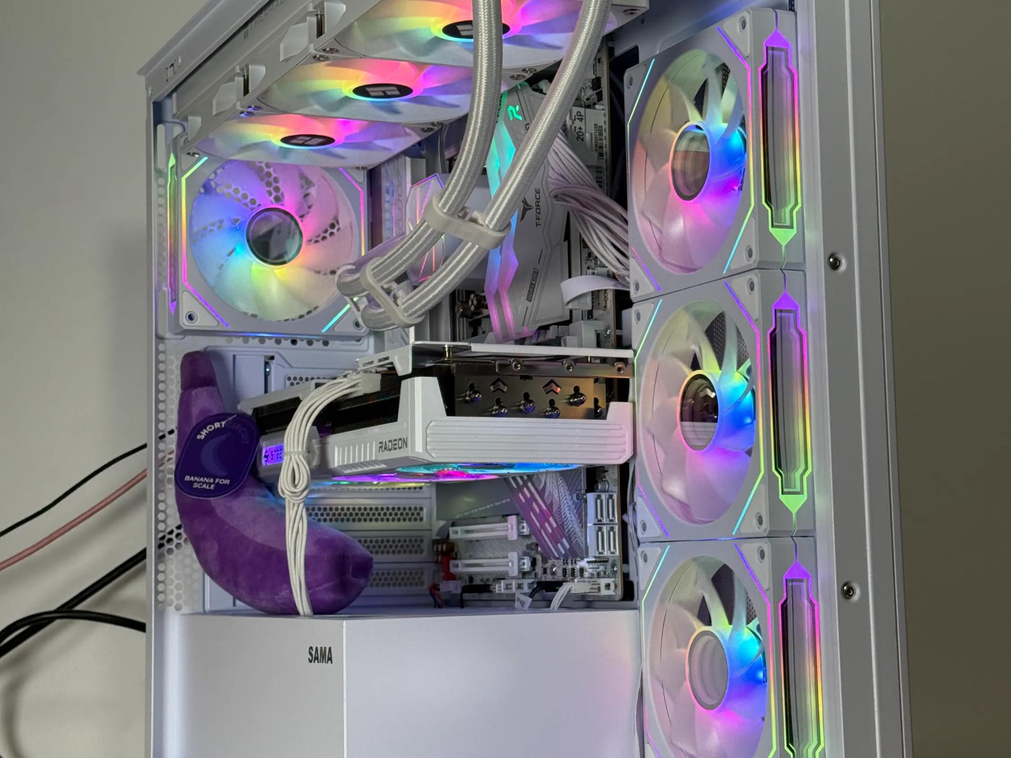 AMD RX 9070XT Intel Core Ultra 7 265k Gaming PC