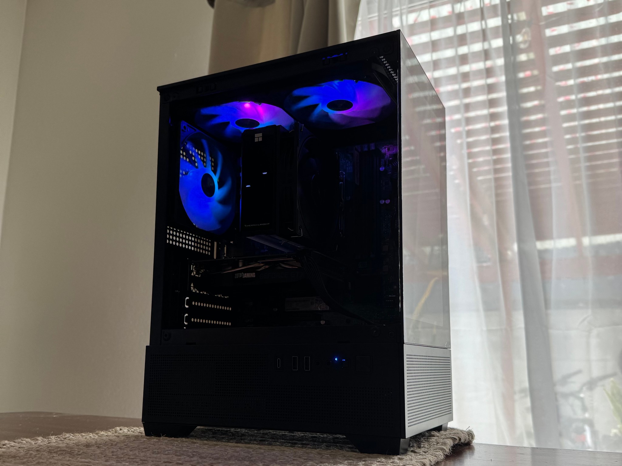 "Compact" | GTX 1660 Ti | Intel Core i5-9600k | 20GB DDR4 | 256GB SSD + 1TB HDD