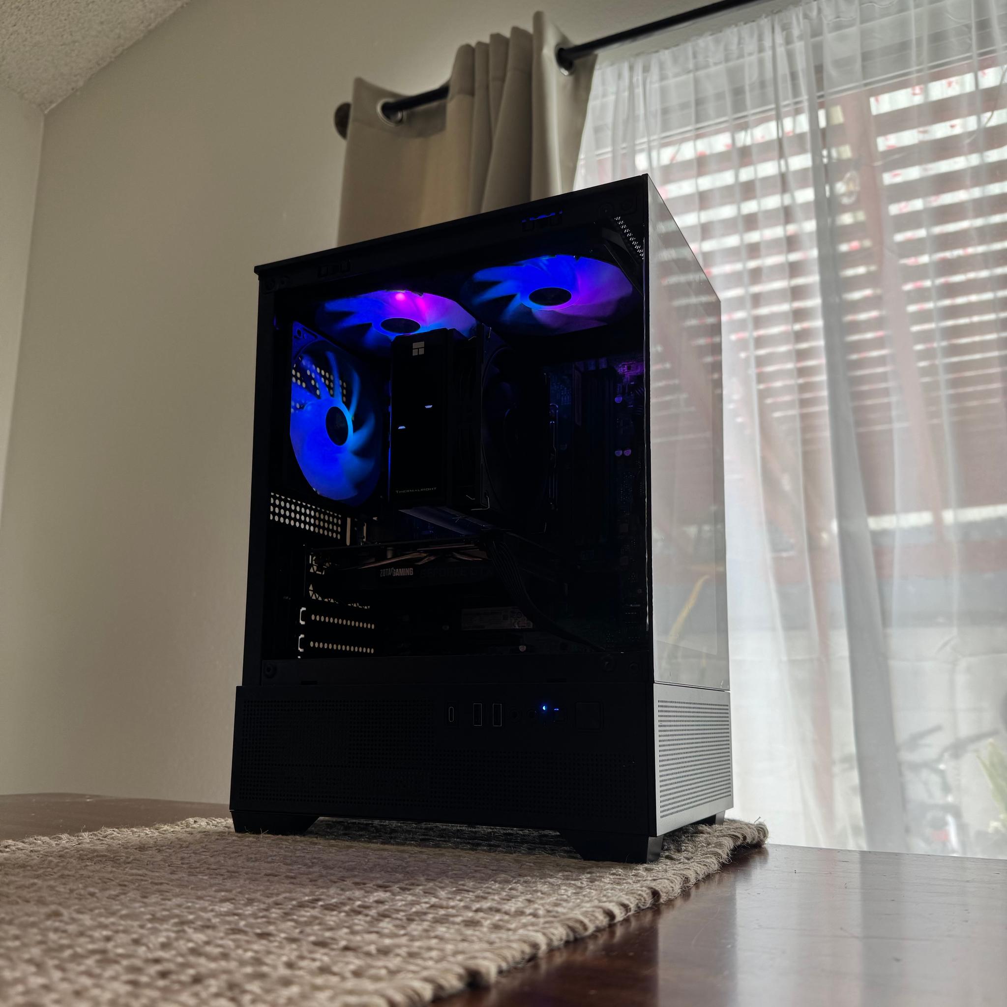 "Compact" | GTX 1660 Ti | Intel Core i5-9600k | 20GB DDR4 | 256GB SSD + 1TB HDD