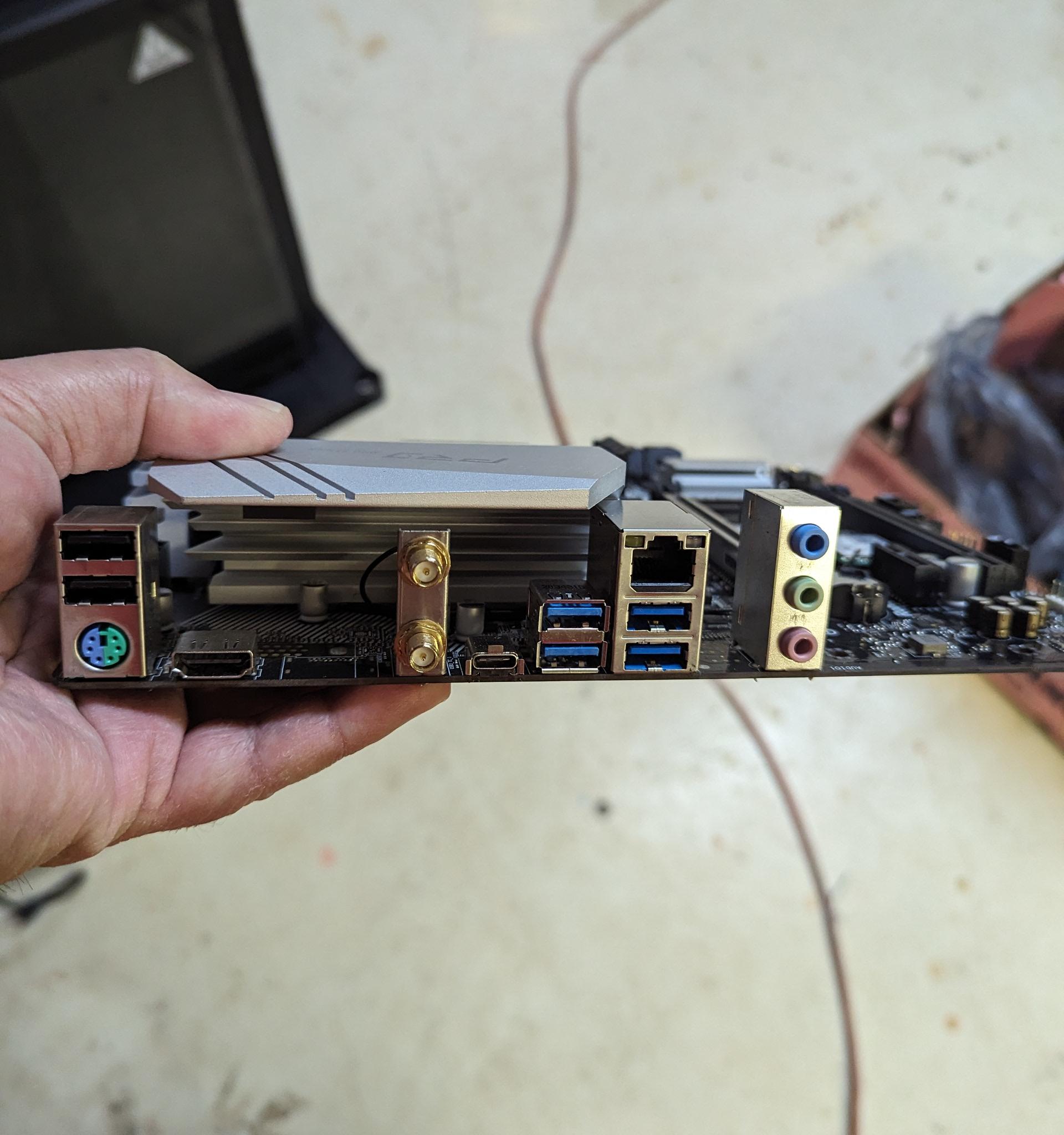 AsRock B460M Pro4 AC