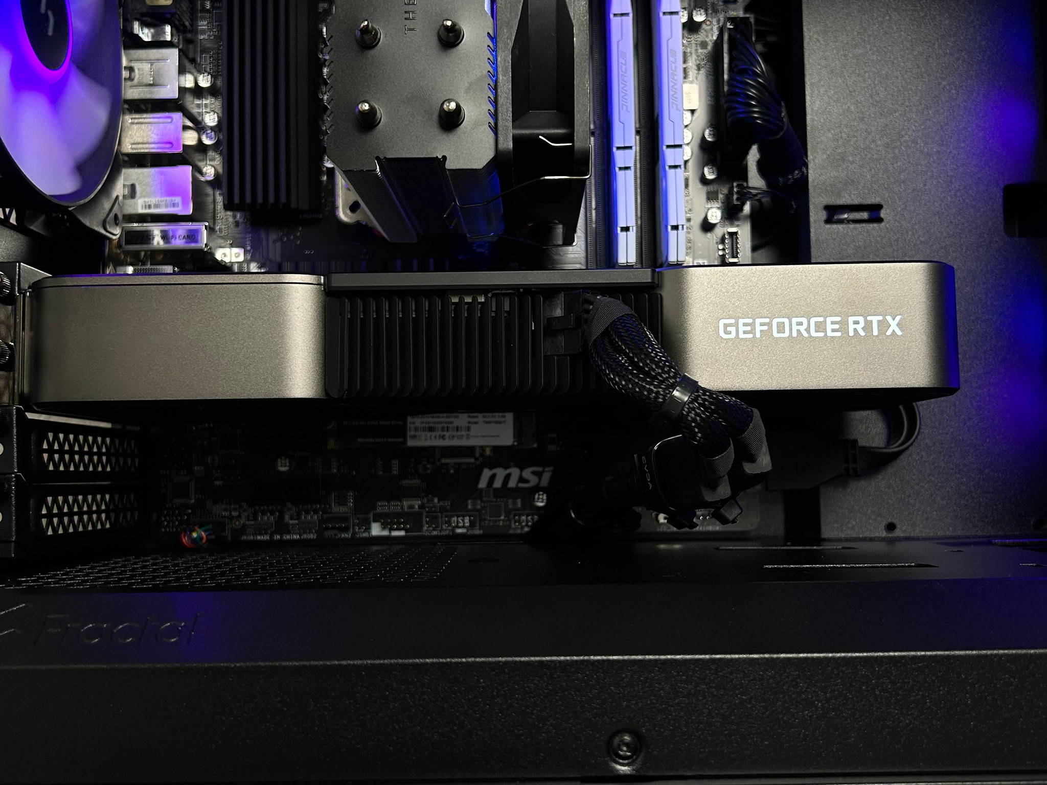 RTX 3080 | Ryzen 7 5700X | 32GB 3600MHz | 1TB NVME |