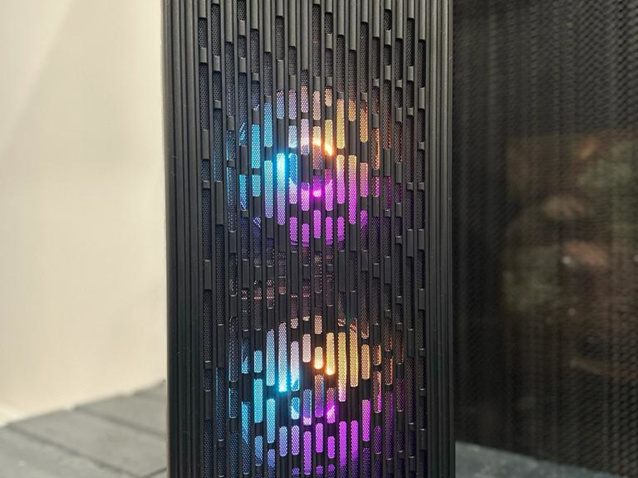 Intel i5/RX 570, 16GB RAM, 240+1TB SSD, 500W Budget Static RGB Gaming PC