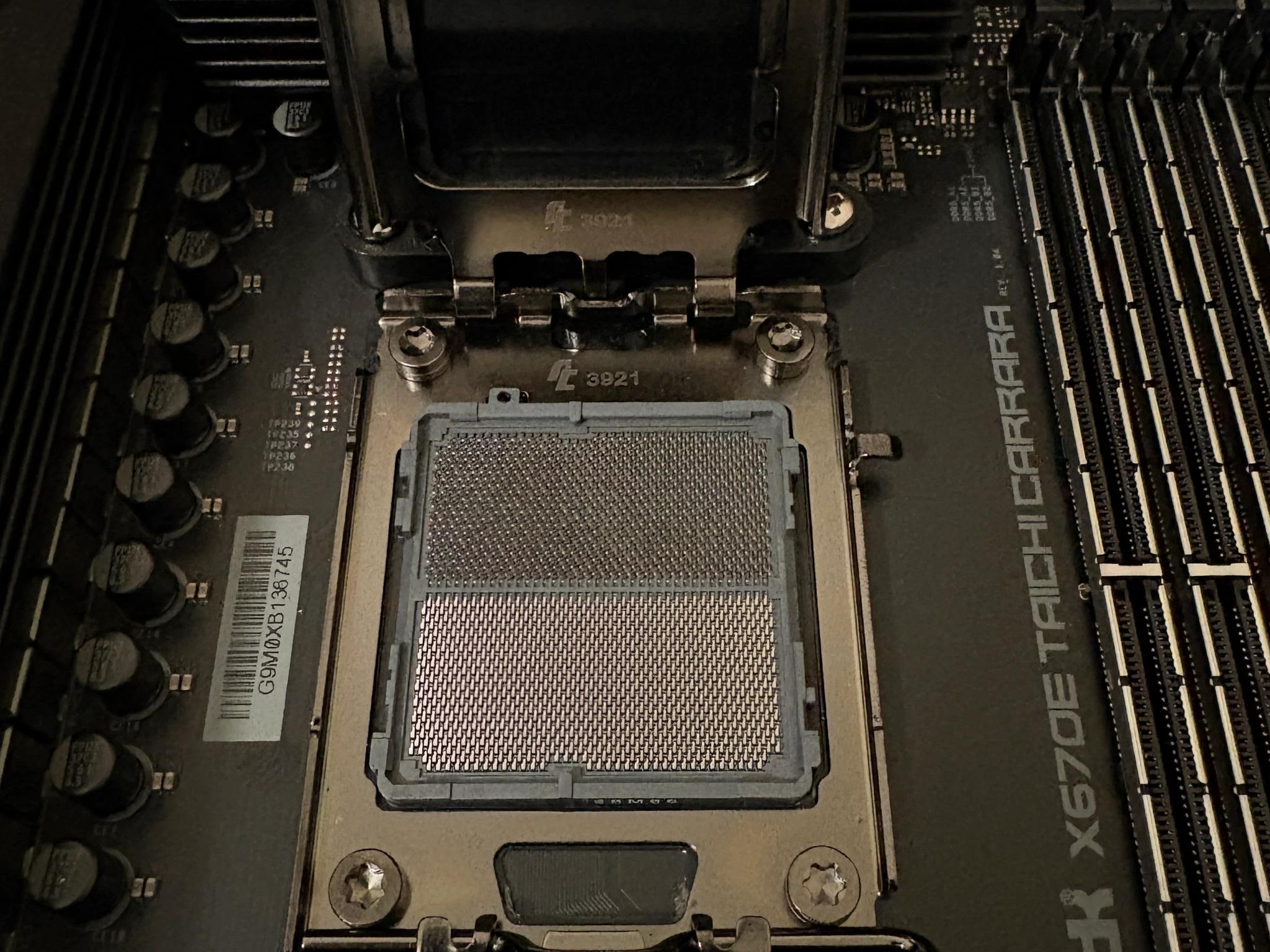 Asrock x670e Taichi Carrara
