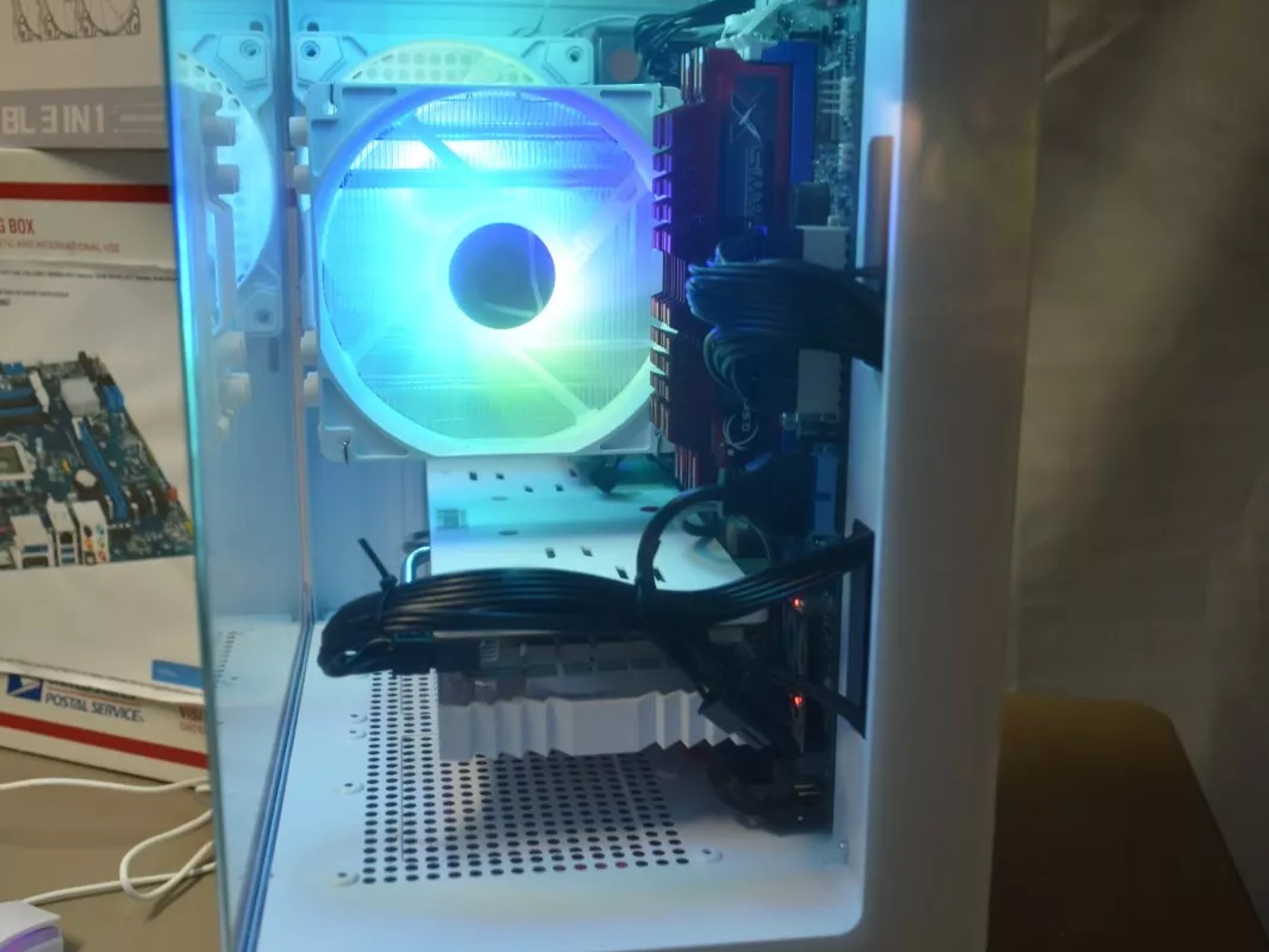 GAMING PC INTEL i7 3770 rx580 8 gb 24gb ram 500 WT PSU BUILT IN WIFI & BLUETOOH 512 GB M.2 &250 HHD