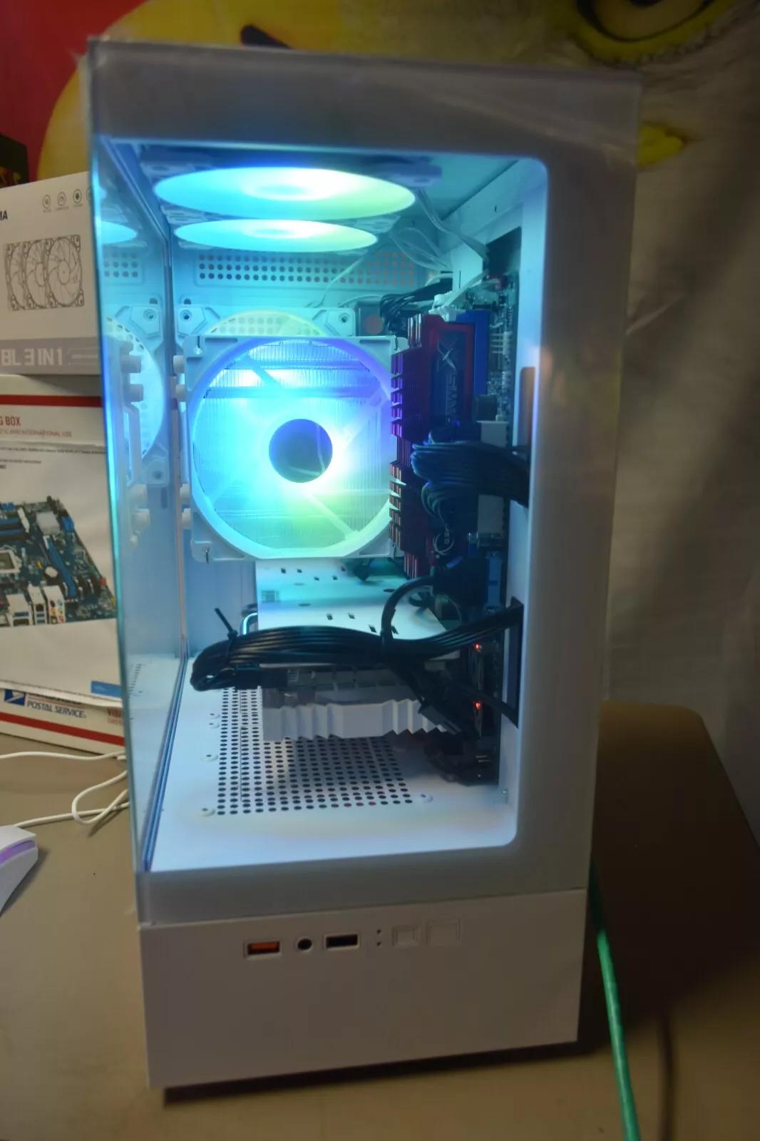GAMING PC INTEL i7 3770 rx580 8 gb 24gb ram 500 WT PSU BUILT IN WIFI & BLUETOOH 512 GB M.2 &250 HHD