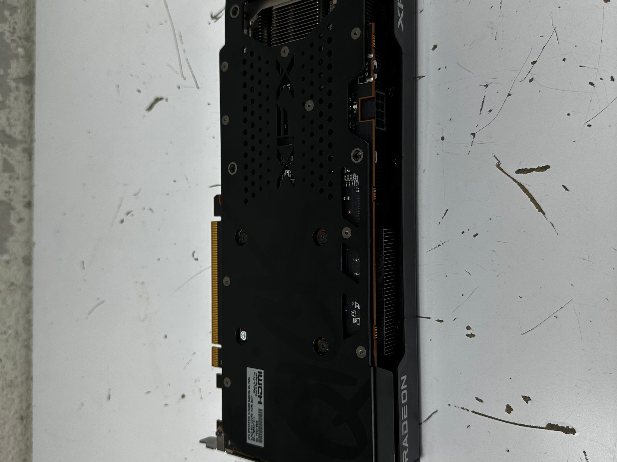 XFX Radeon RX 7600 8GB GDDR6 | AMD Speedster QICK308