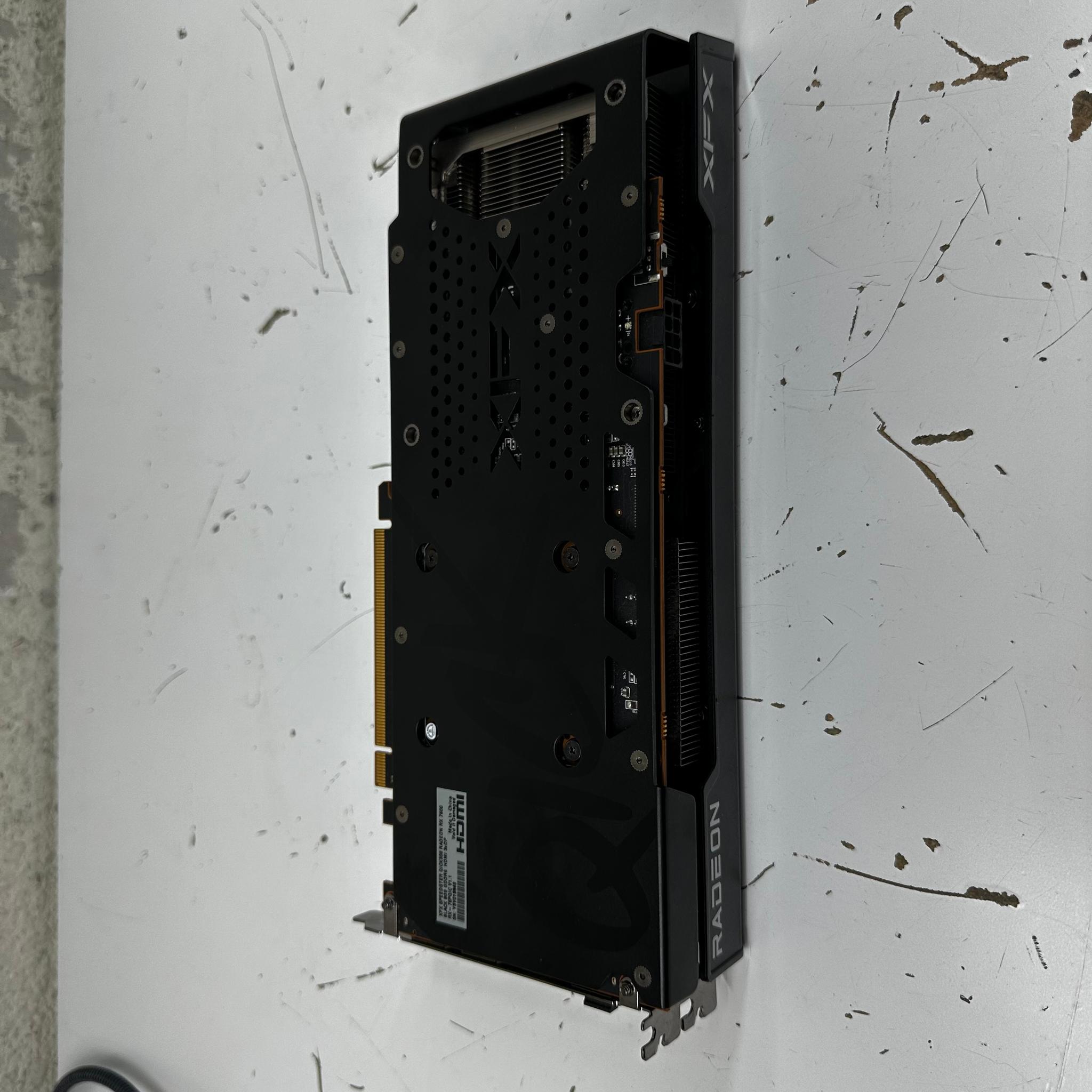 XFX Radeon RX 7600 8GB GDDR6 | AMD Speedster QICK308
