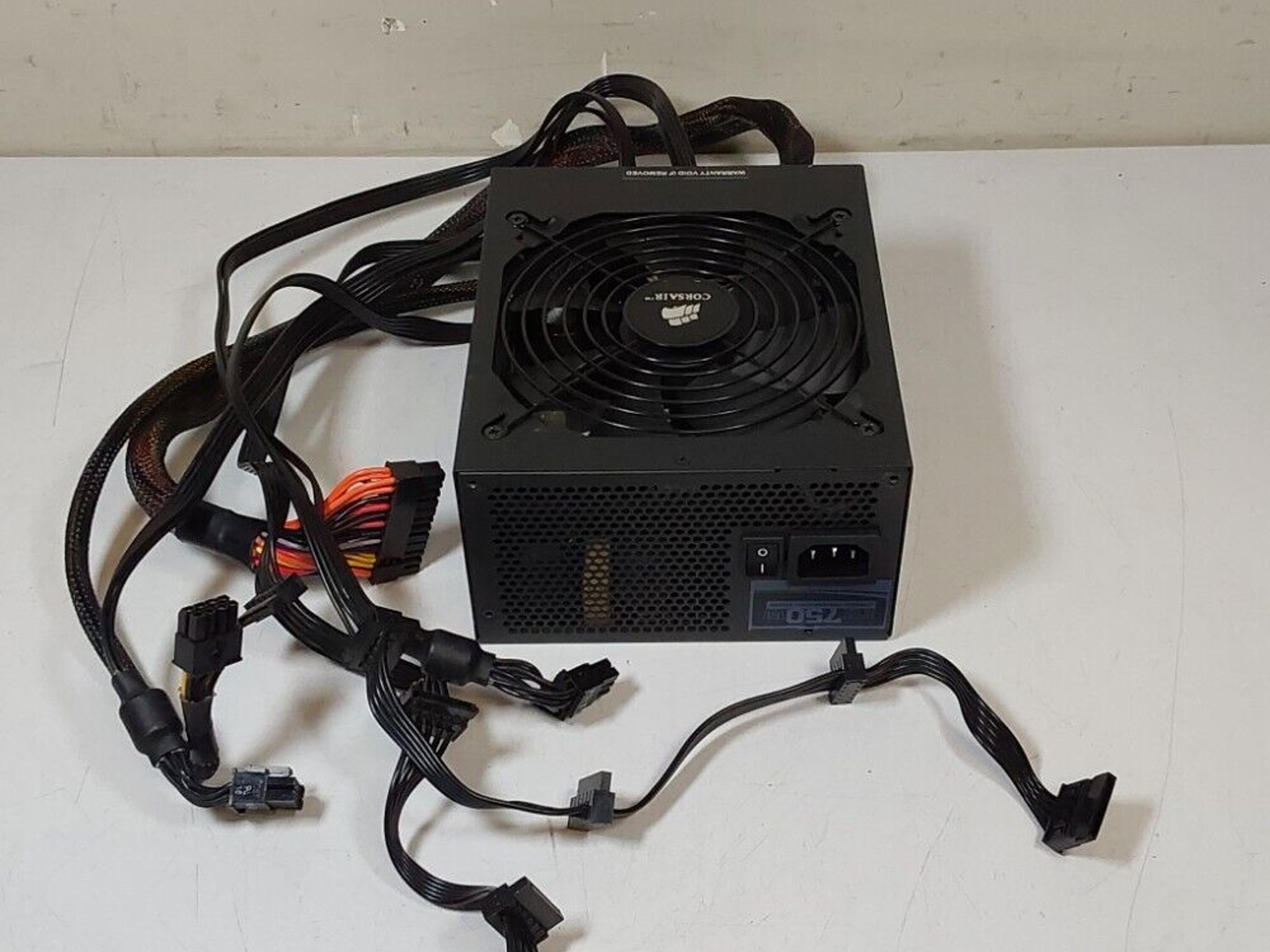 Corsair HX750W Modular PSU