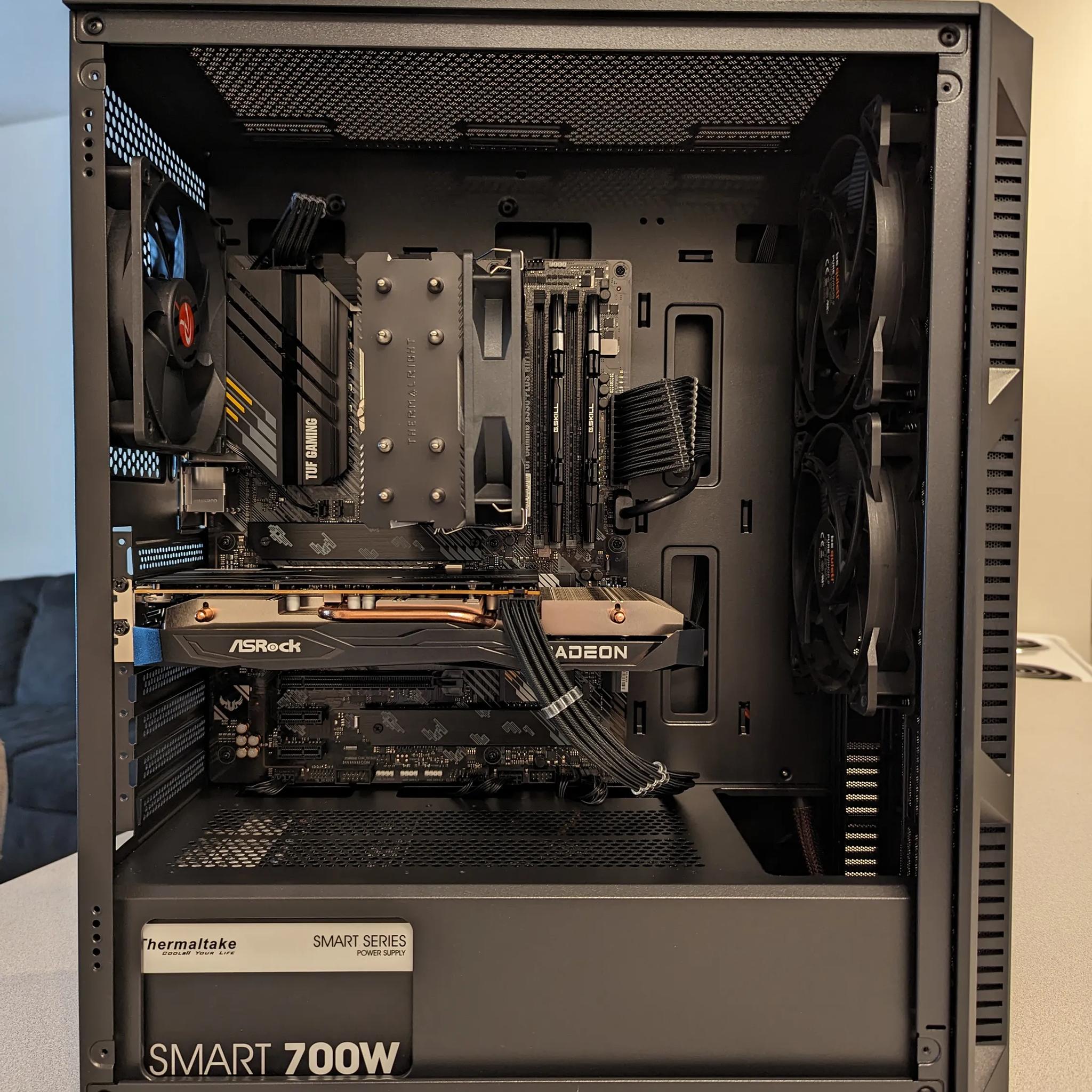 Ryzen 5 5600X3D / RX 6650 XT - Gaming PC