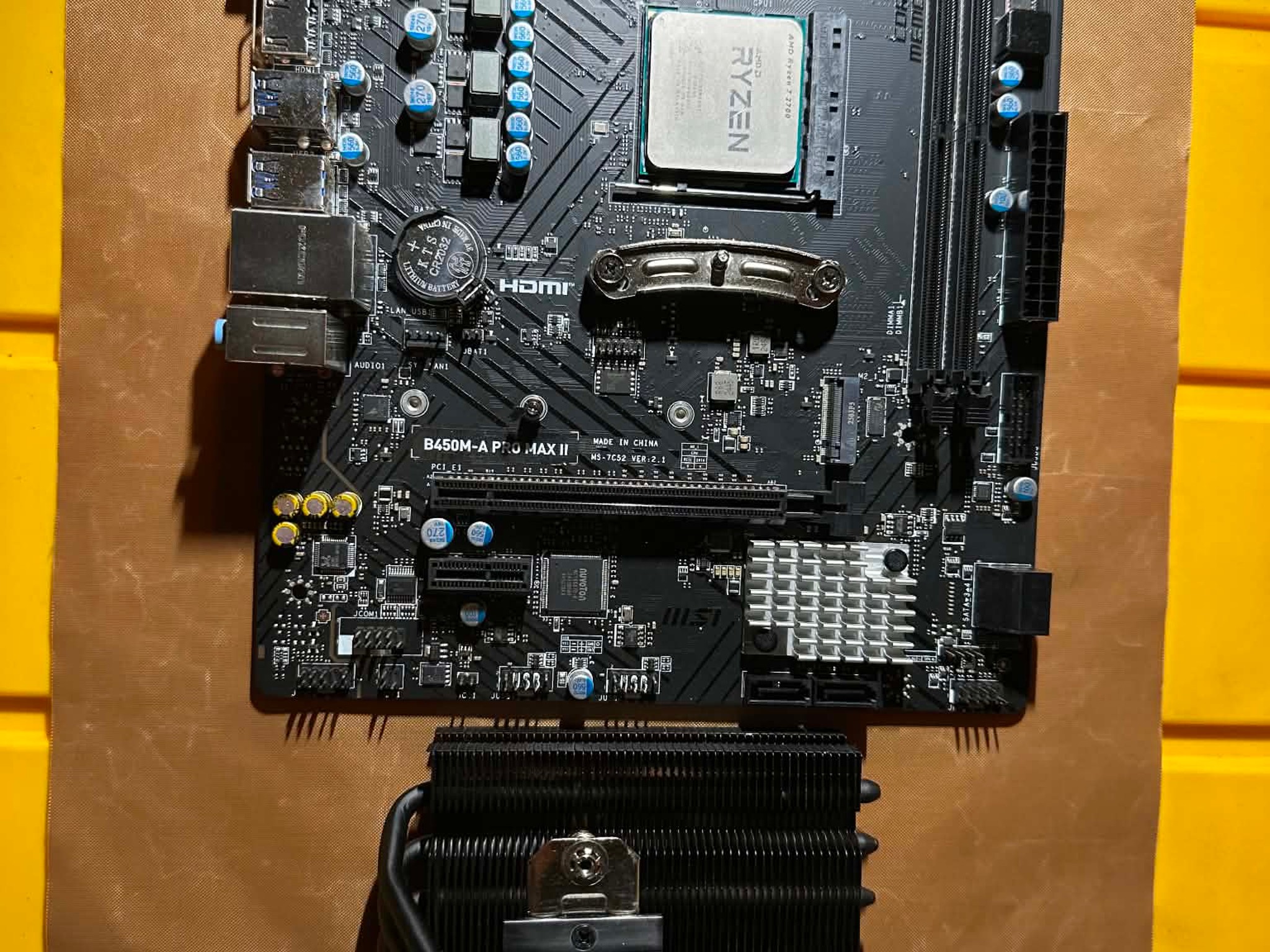 AMD Ryzen 7 2700 + MSI B450M-A PRO MAX II + CPU Cooler Combo