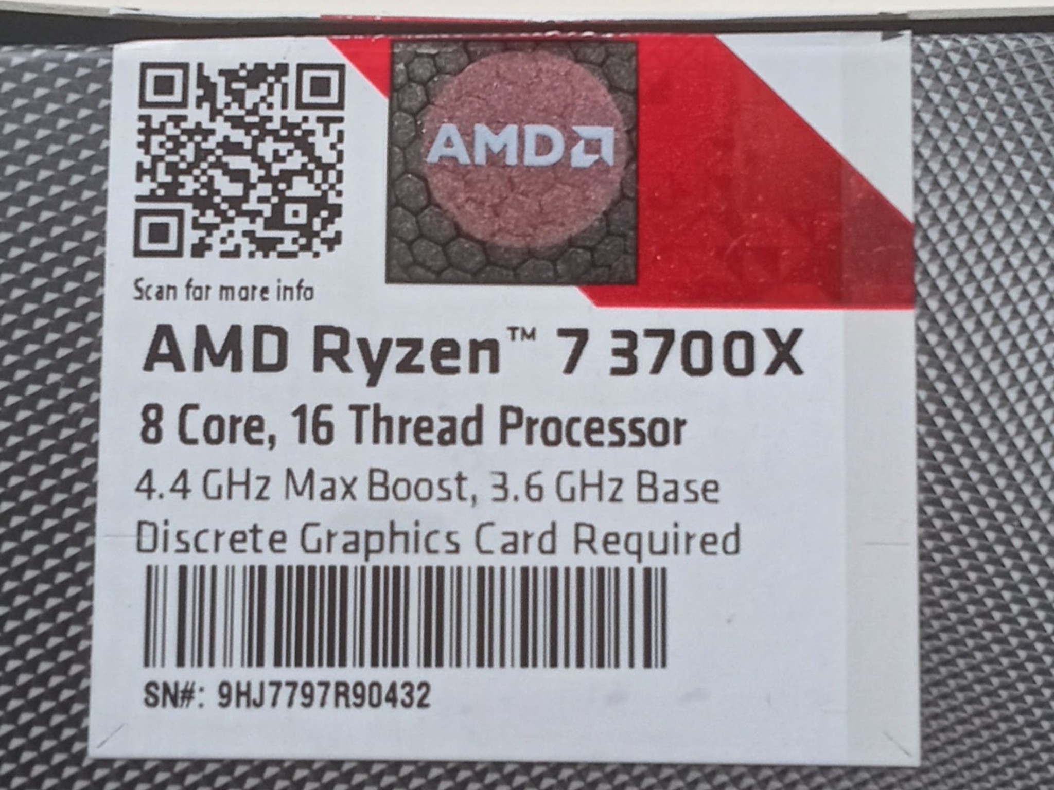 AMD Ryzen 7 3700X