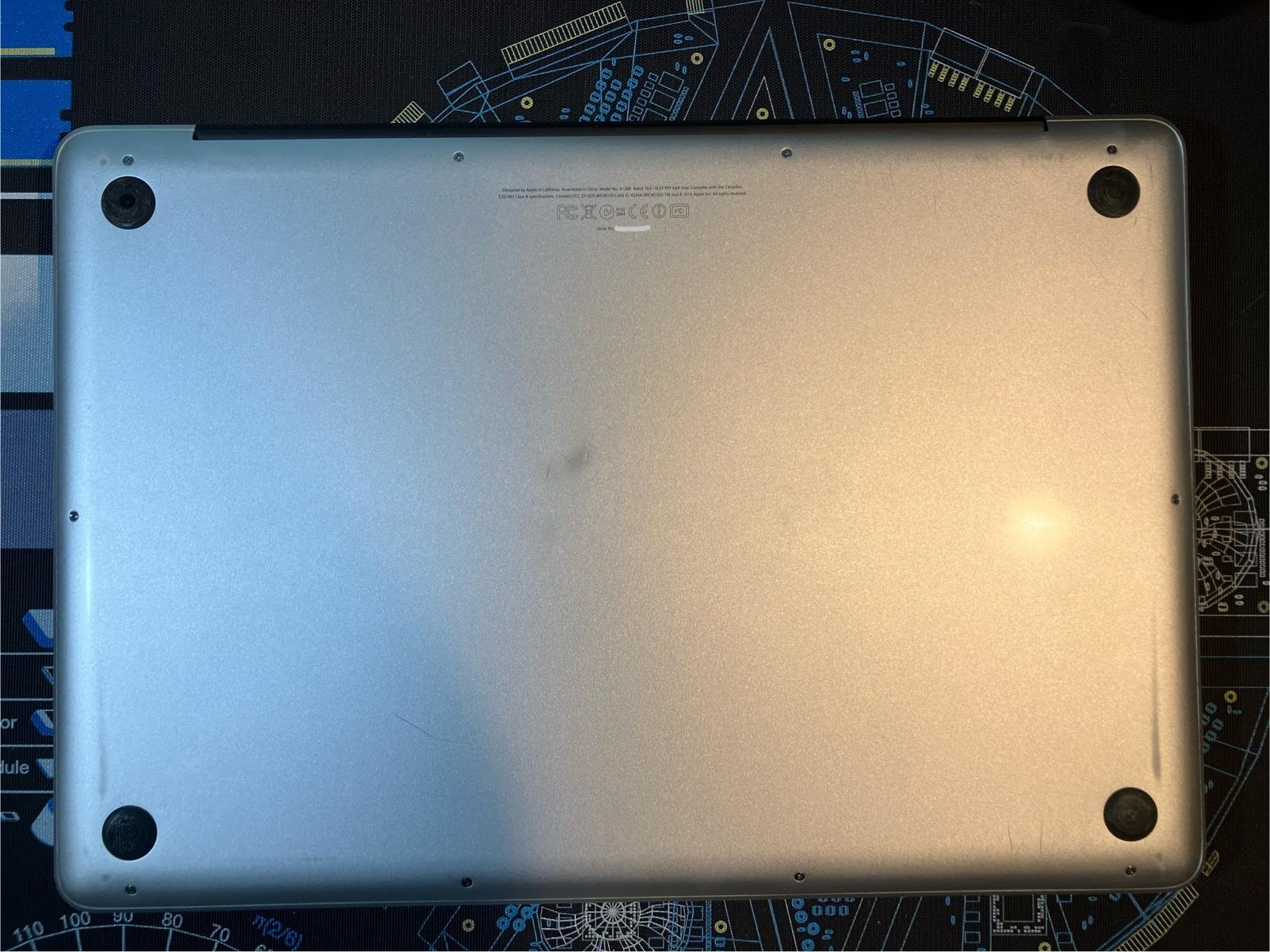 MacBook Pro Mid 2012 15" (i7 2.6GHz, 16GB DDR3)