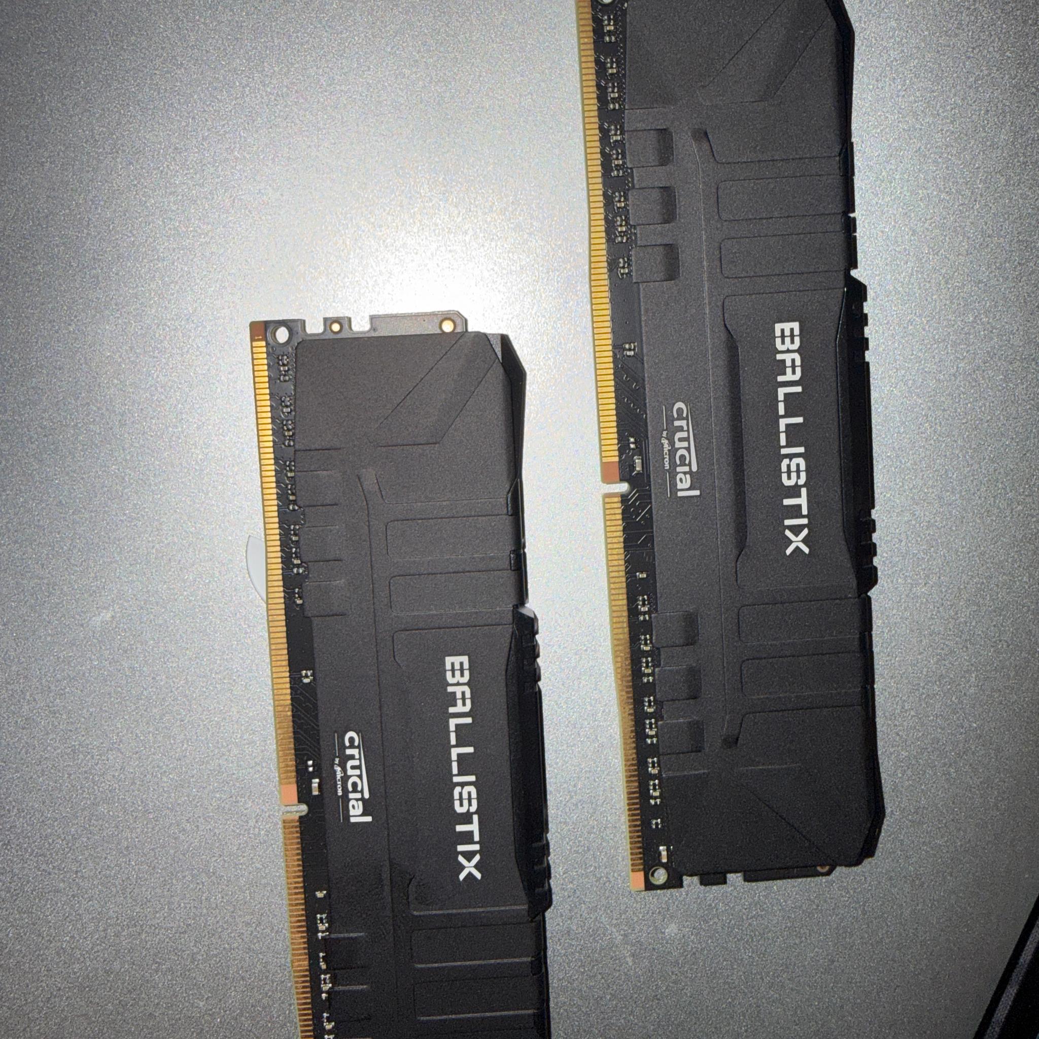 16gb (2x8gb)Crucial Ballistix DDR4-3200MHz