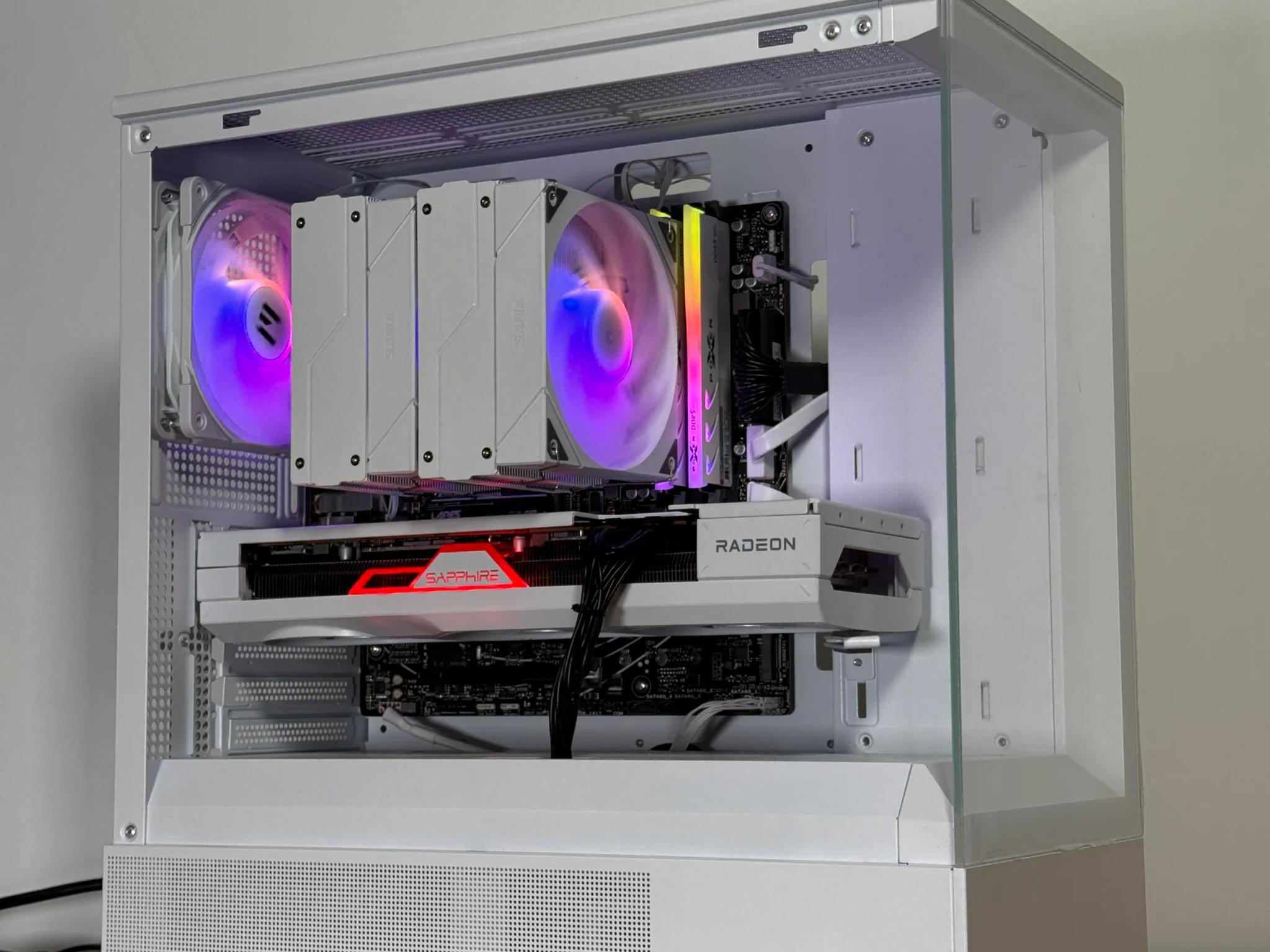 RX 7800XT Ryzen 5 7600X Gaming PC