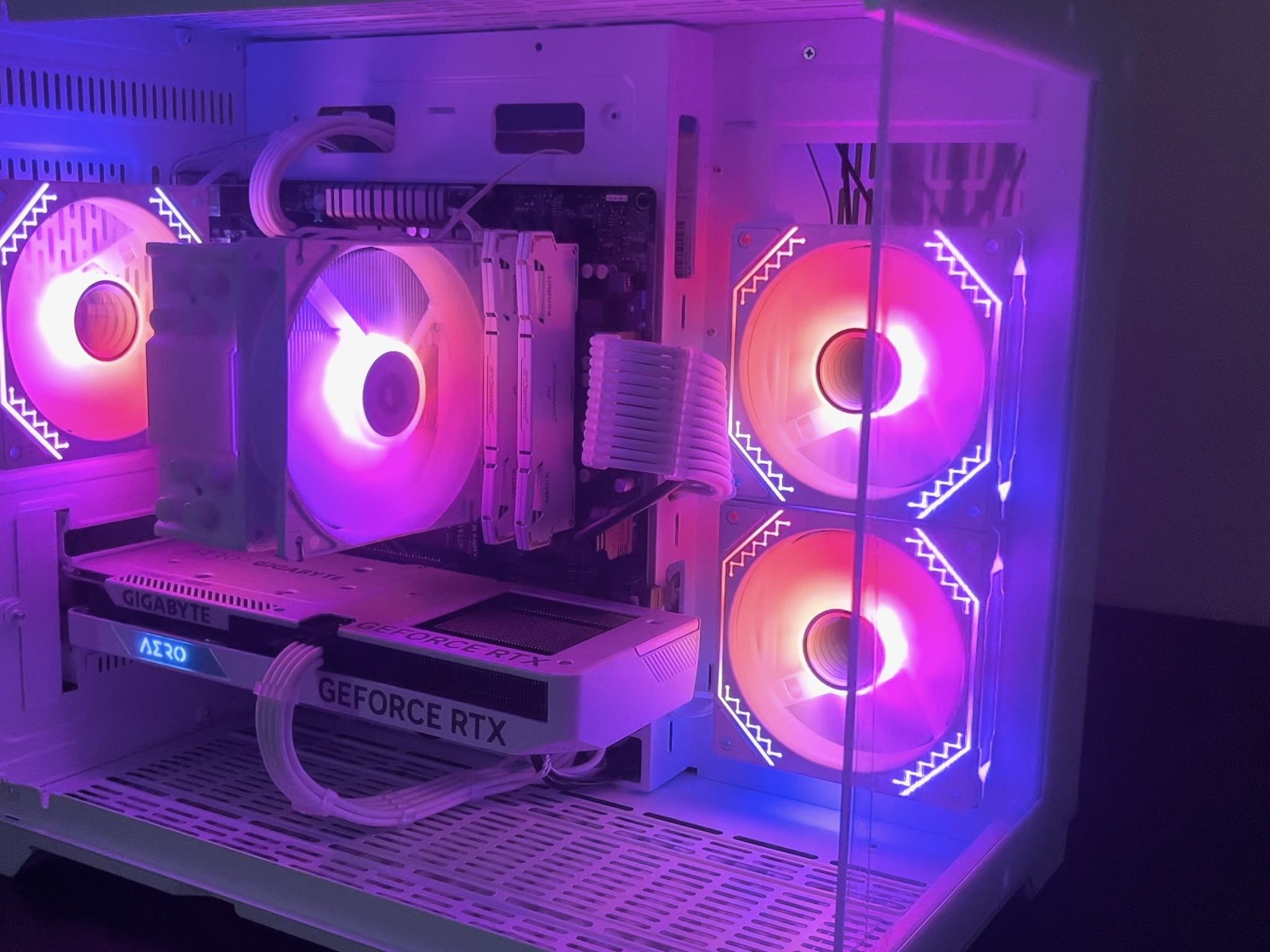| RTX 4060 | Ryzen 5 5600 X | 16 GB 3200 Mhz | 500 GB Storage | Beautiful ARGB Supercomputer |