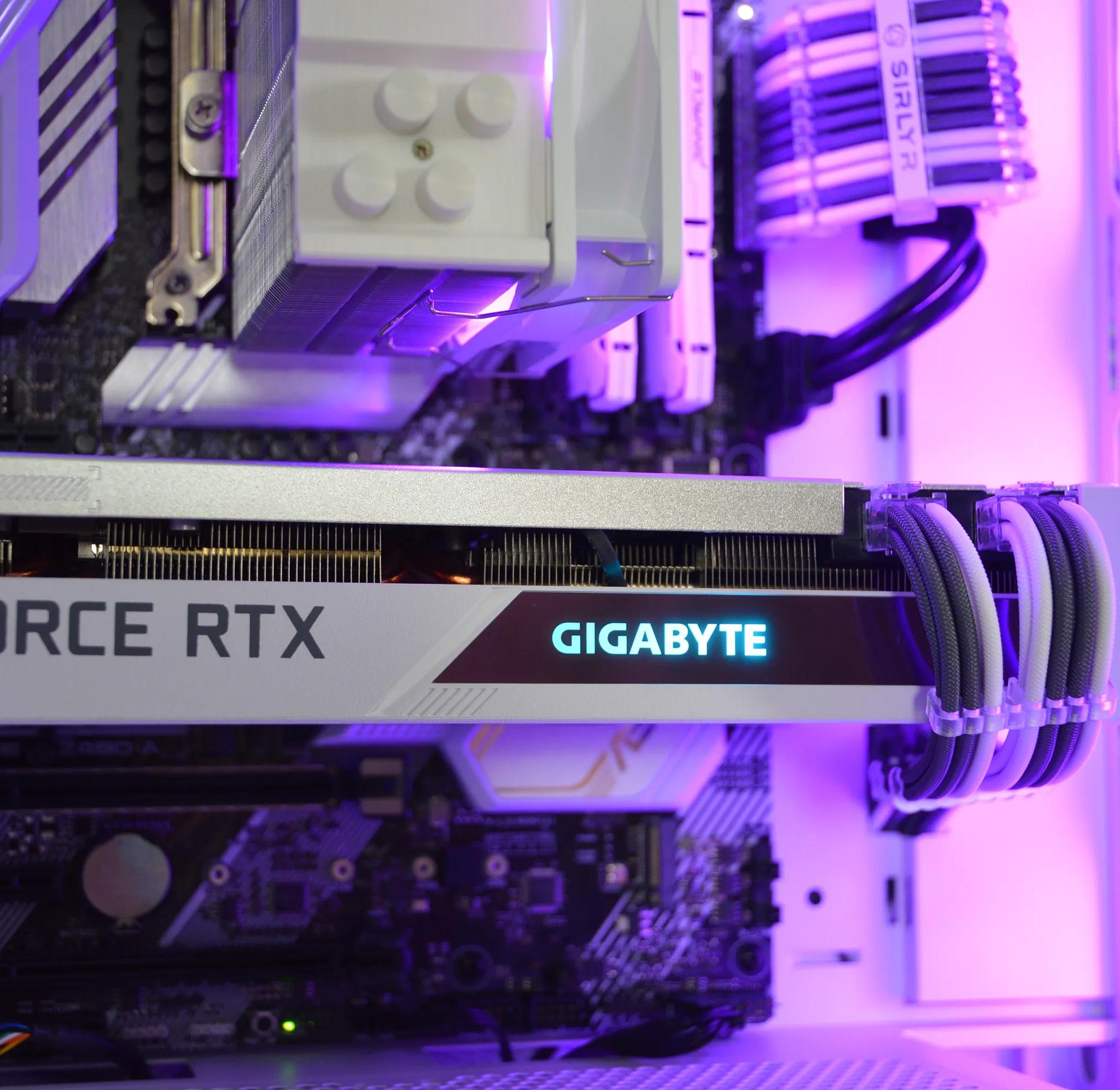 ⛈️🟣| RTX 3070 8GB| INTEL i5-10400 | 32 GB DDR4 RAM | 1TB NVME SSD | Lightning Cloud |