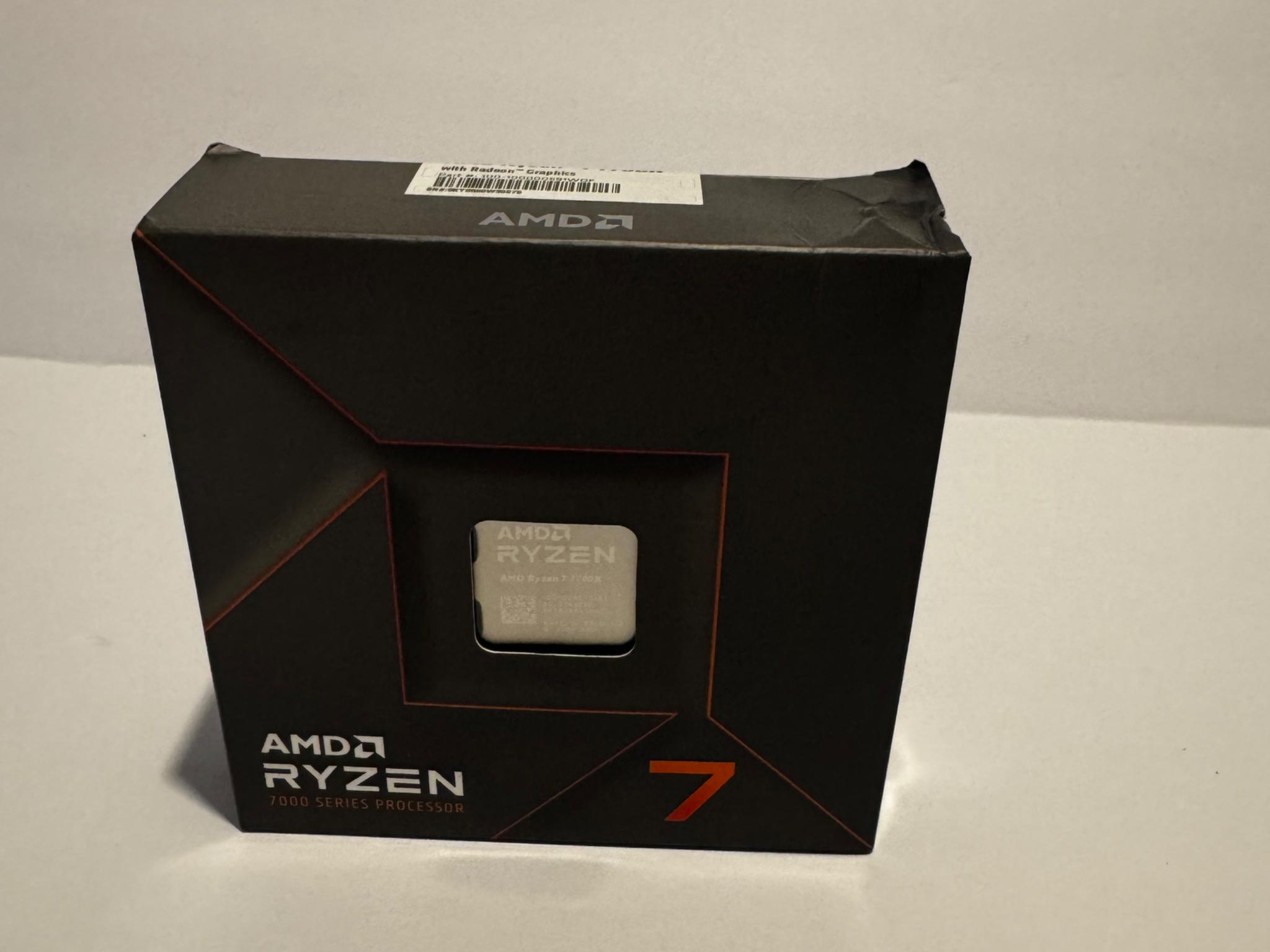 AMD Ryzen 7 7700X 8-Core, 16-Thread Unlocked Desktop Processor