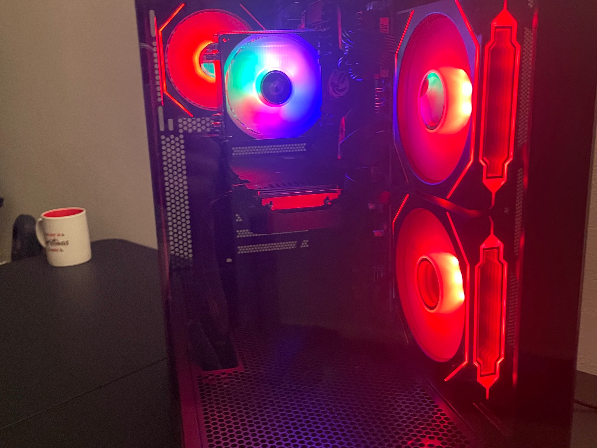 Intel I5 14400F | RX9060XT 8GB | 32GB DDR5 | 1Tb NMVE