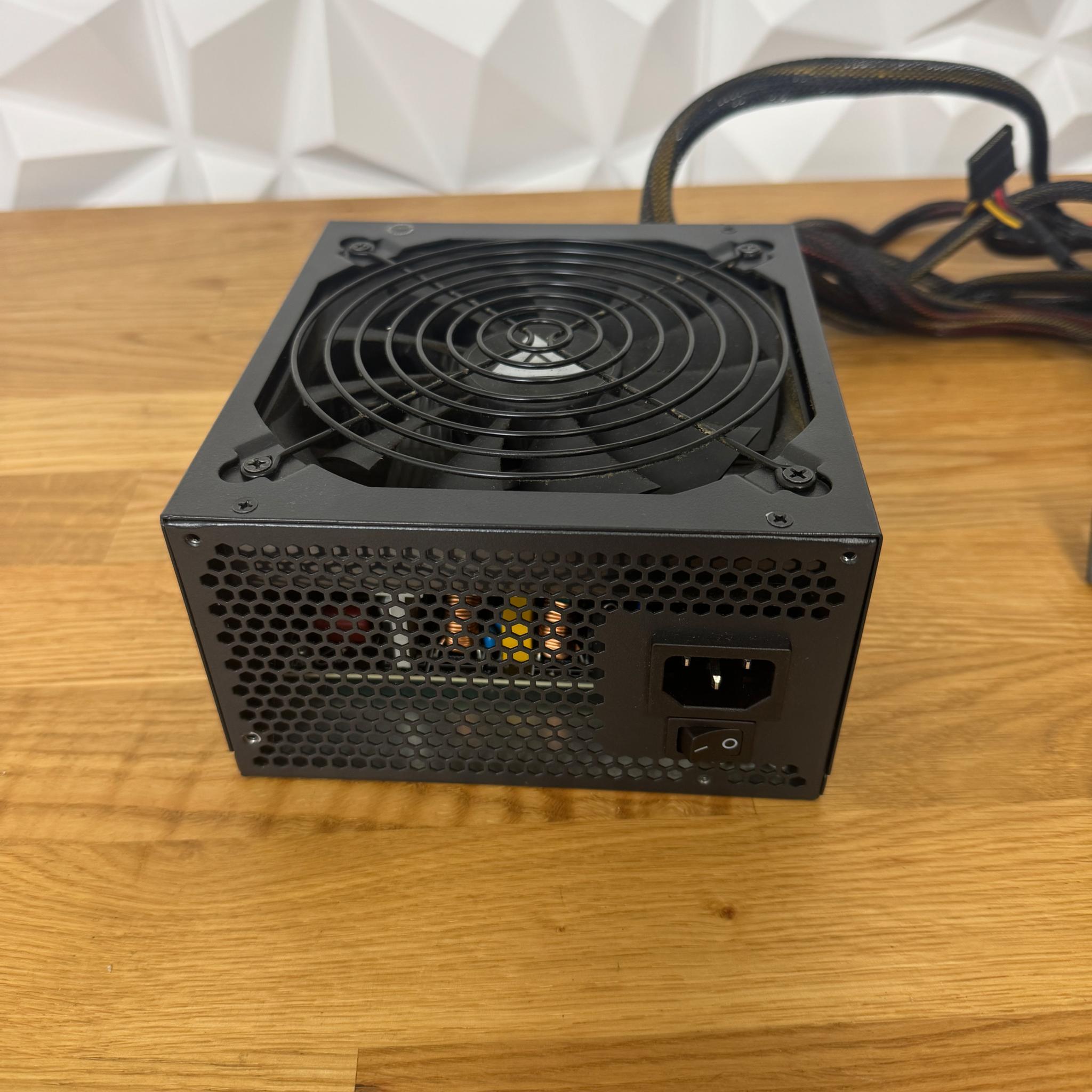 Apevia Prestige Series ATX-PR800W 800W 80 PLUS Gold ATX 12V Power Supply PSU