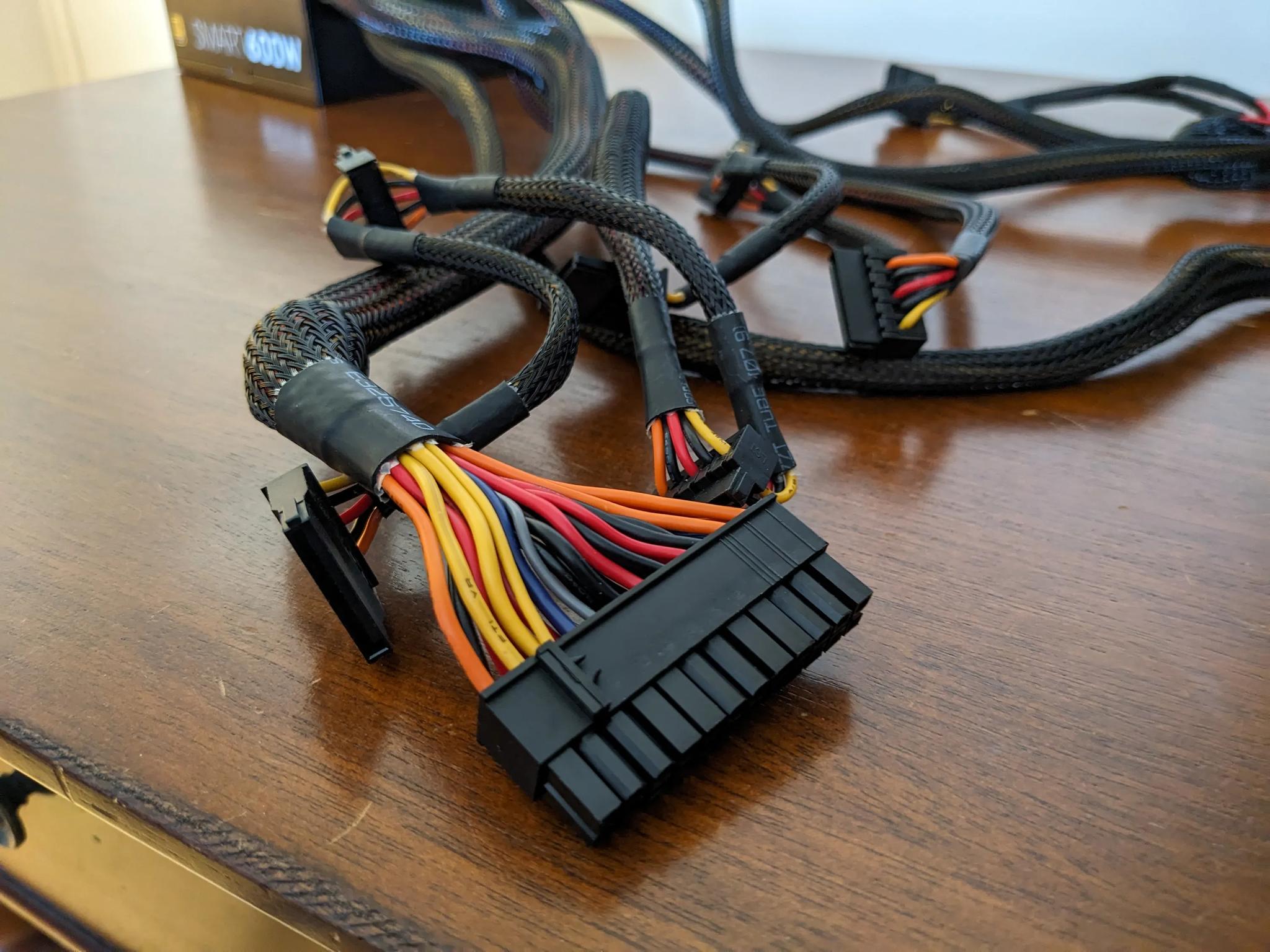Thermaltake Smart 600W 80 Plus Gold Certified Used