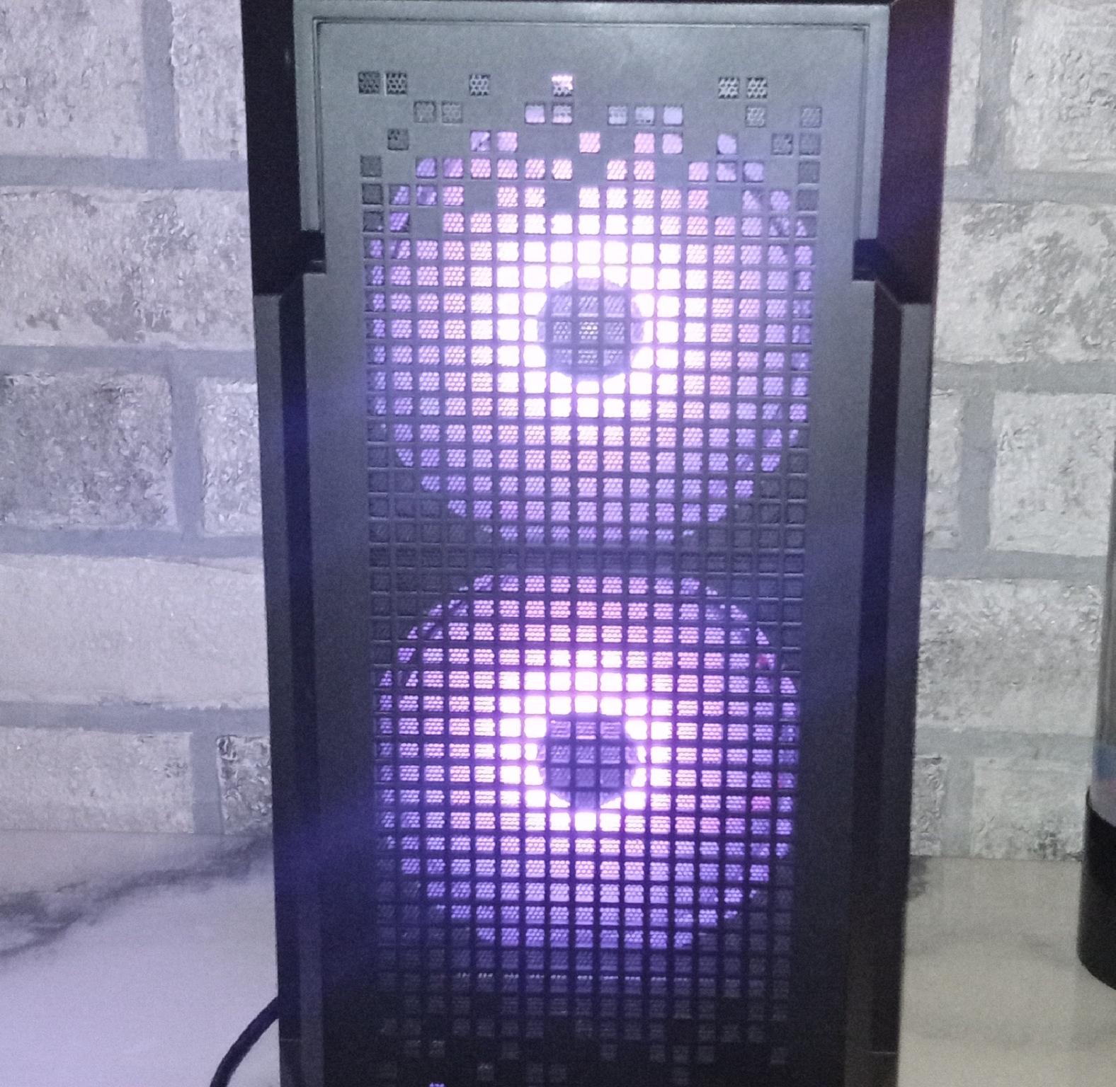 Gaming Pc/Ryzen 5 1600/Gtx 1080/512 SSD/16GB DDR 4/600W PSU/WIN11 PRO/WIFI