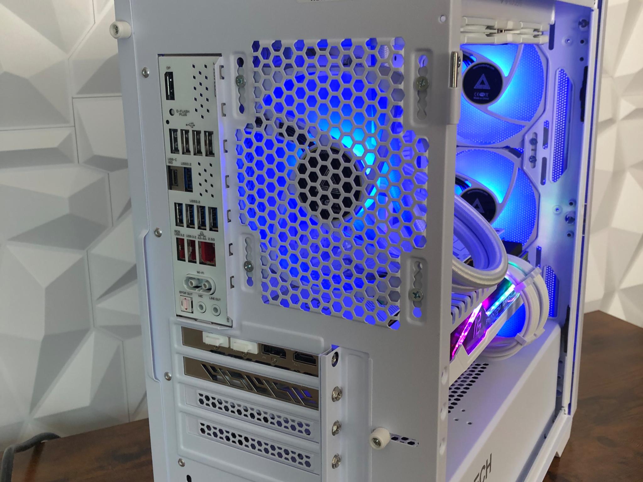 🧊PLANET HOTH🧊 AMD 7900 XT 20GB🧊AMD Ryzen 7 7700X🧊32GB DDR5 6000Mhz RAM❄️1TB SSD🧊Liquid Cooled!