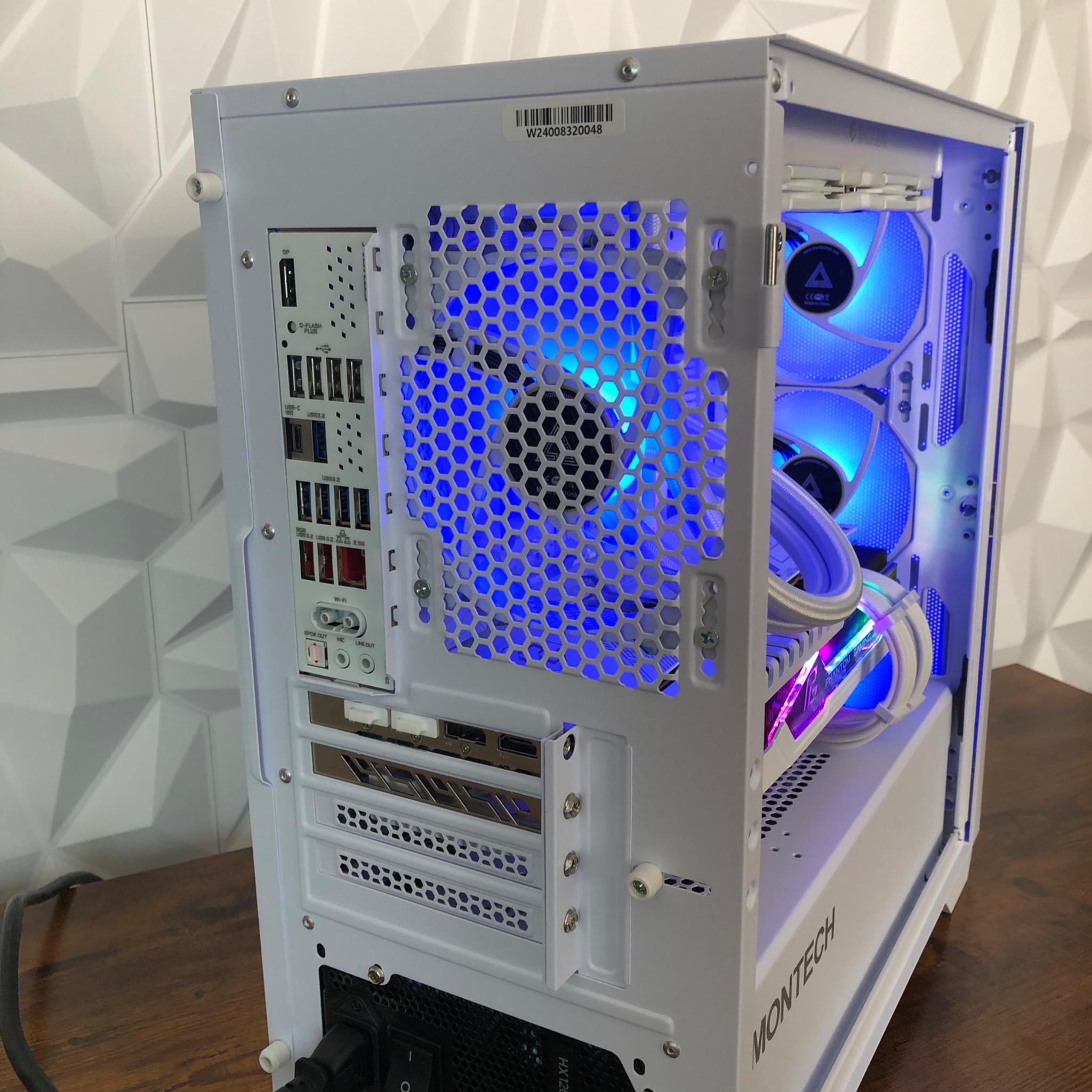 🧊PLANET HOTH🧊 AMD 7900 XT 20GB🧊AMD Ryzen 7 7700X🧊32GB DDR5 6000Mhz RAM❄️1TB SSD🧊Liquid Cooled!