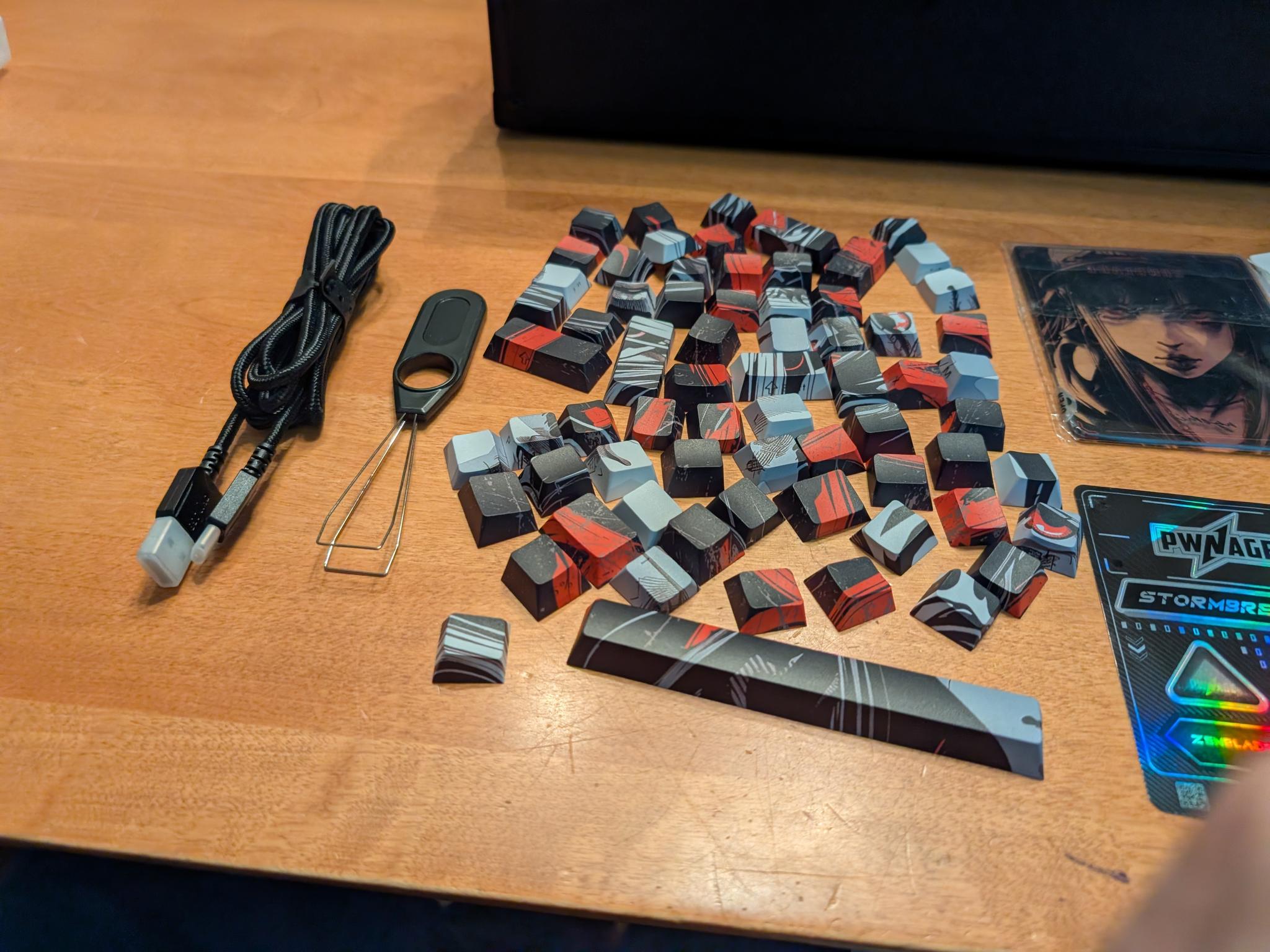 MINT condition PWNAGE ZenBlade 65 V2 Hall Effect keyboard