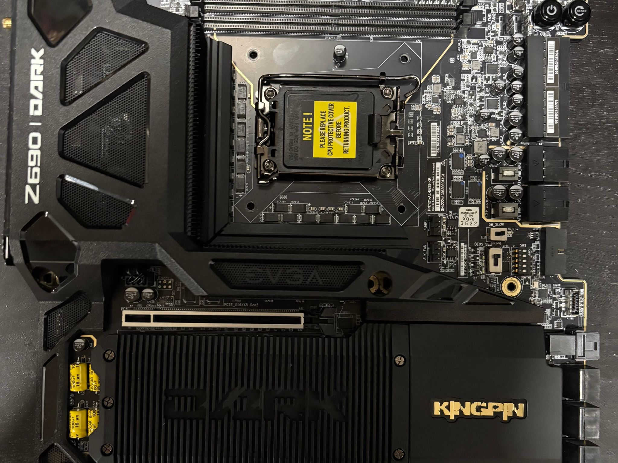 EVGA Z690 DARK K|NGP|N