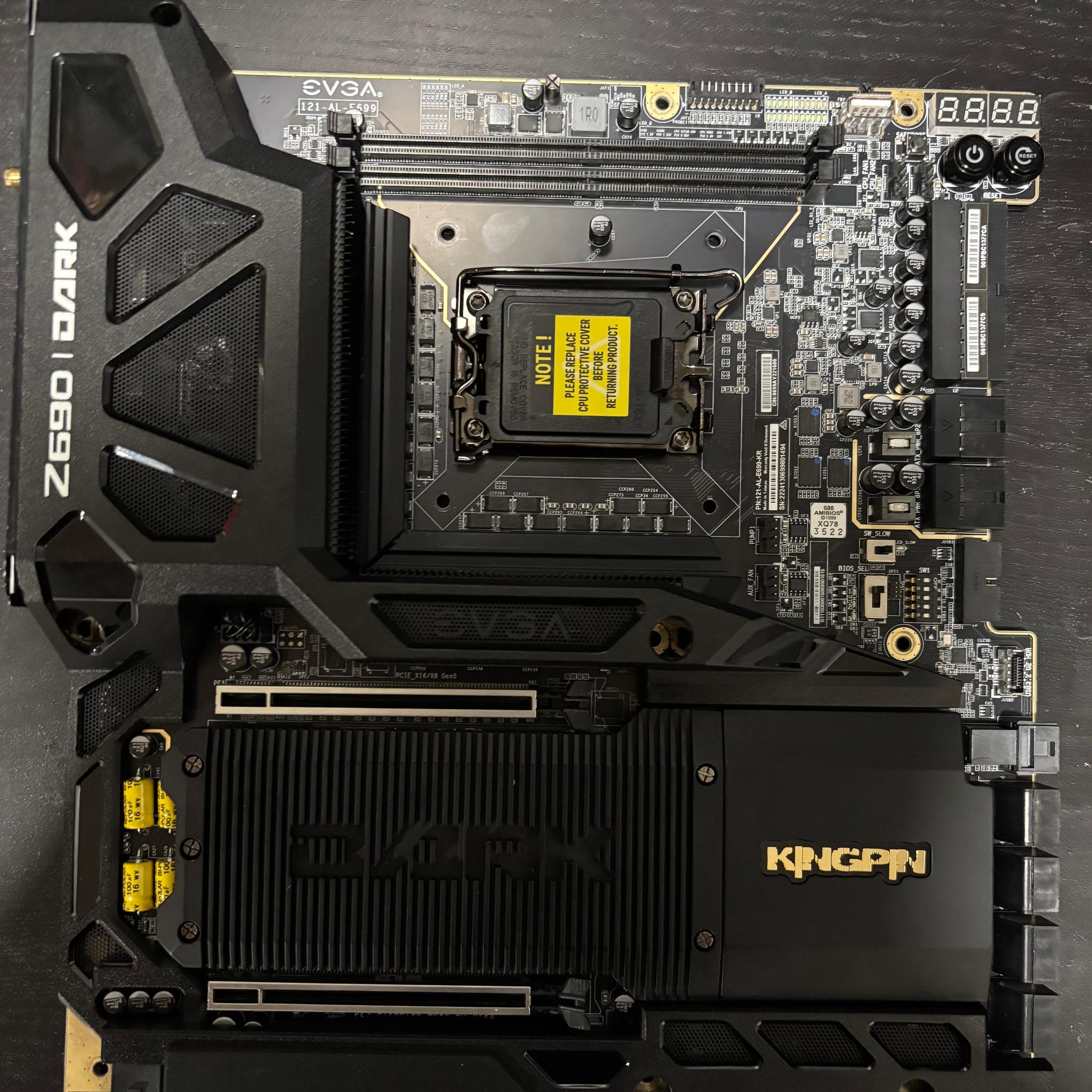 EVGA Z690 DARK K|NGP|N
