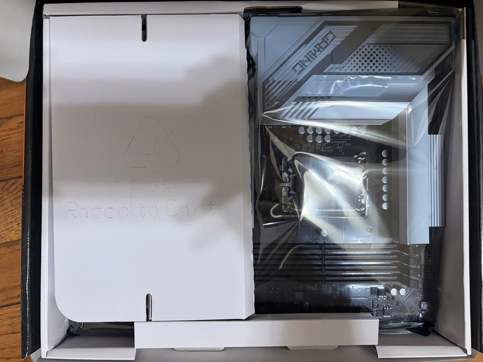 GIGABYTE B860 Gaming X WiFi6E LGA 1851 DDR5 ATX Motherboard Intel White Open Box