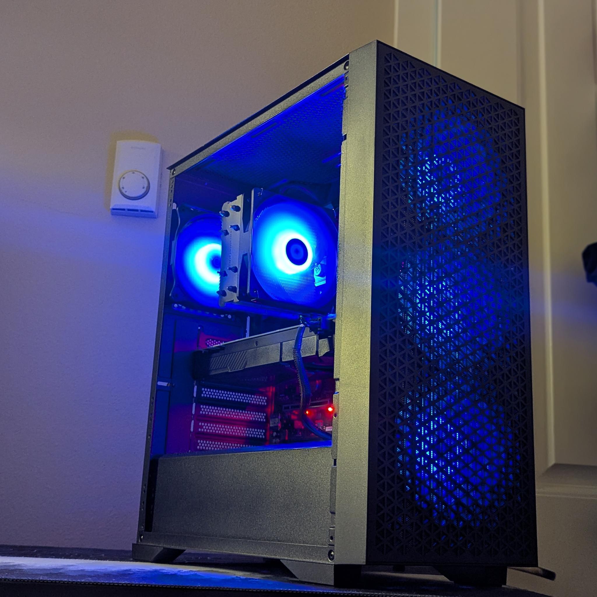 Gaming PC | GTX 1080 | INTEL I7-7700K | 16GB RAM | 512 GB SSD | ARGB | ATX