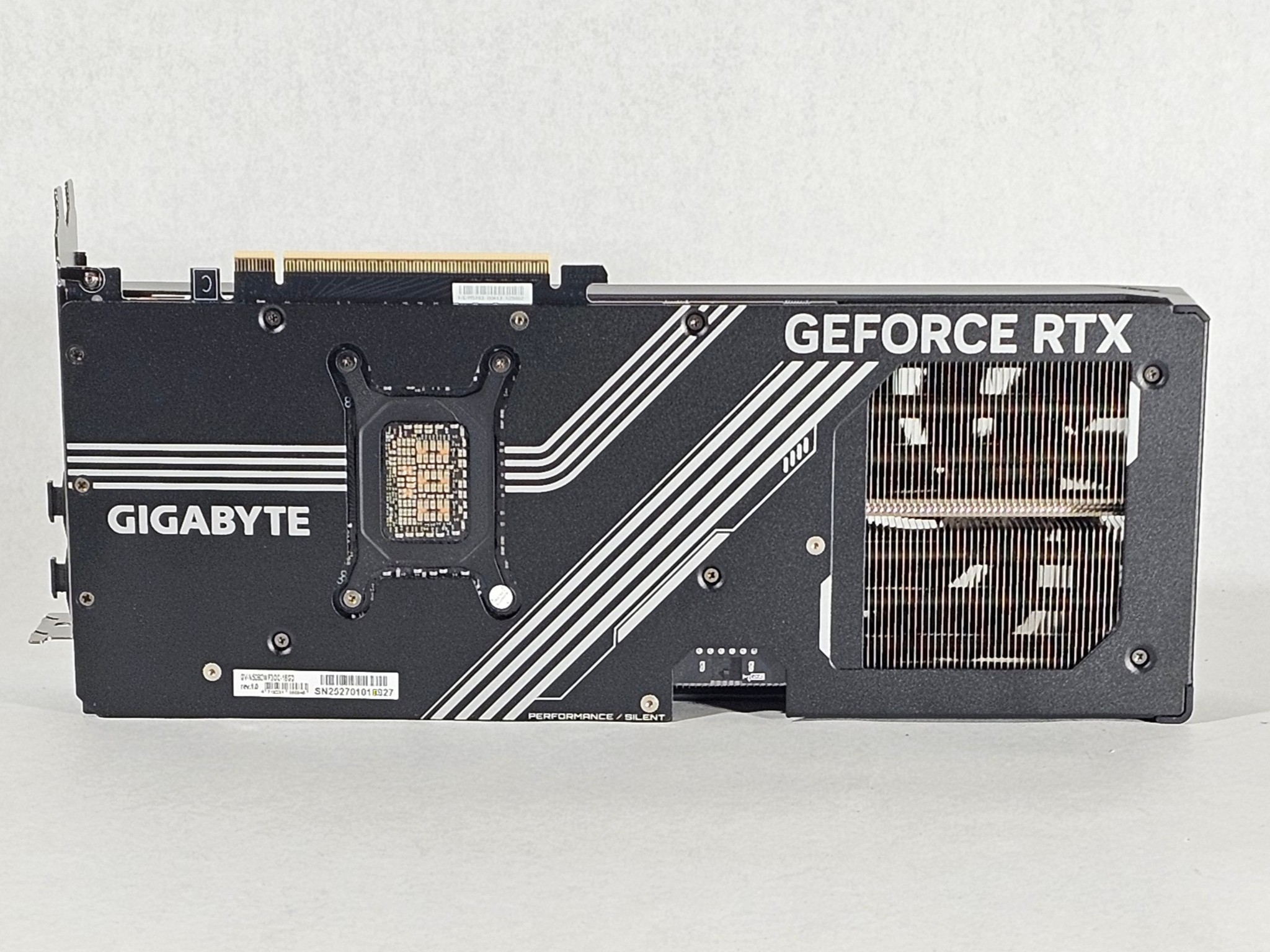 RTX 5080 Gigabyte 16GB