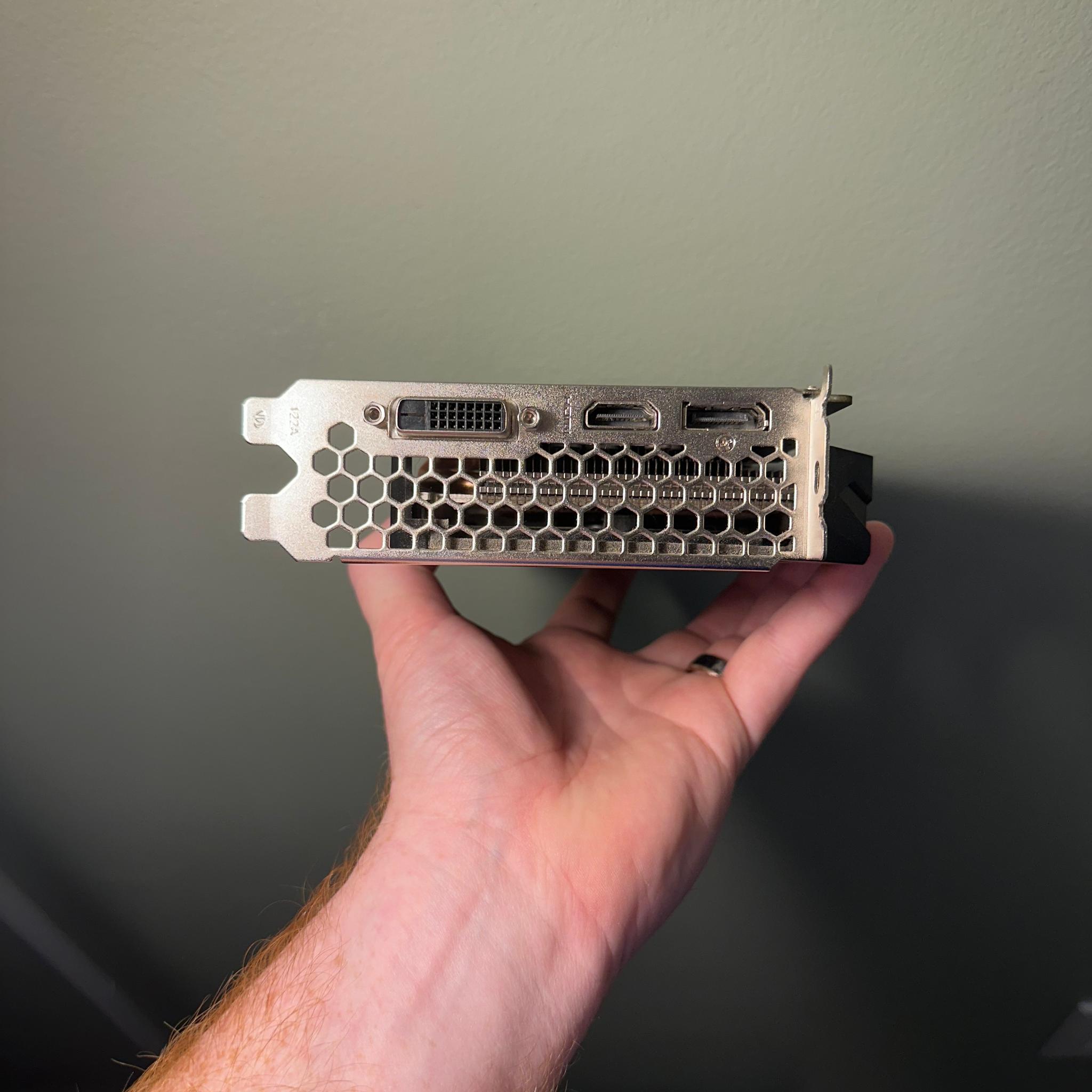 PNY GeForce GTX 1660 SUPER Single Fan