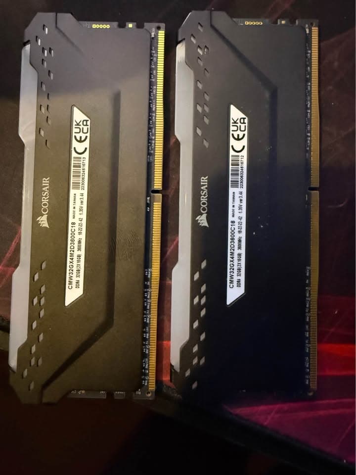 Corsair Vengeance RGB DDR4 Ram Sticks