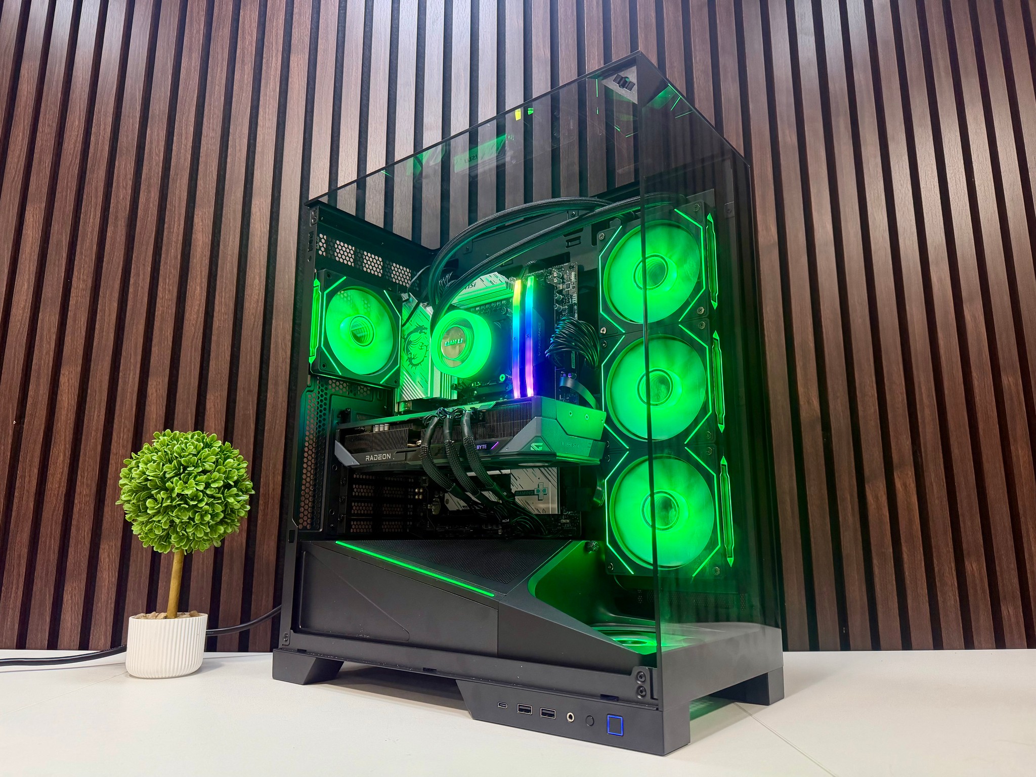 9070XT | Ryzen 9800X3D | 32GB DDR5 | 2 TB M.2 | 1000W Gold PSU | ARGB Fans | Windows 11