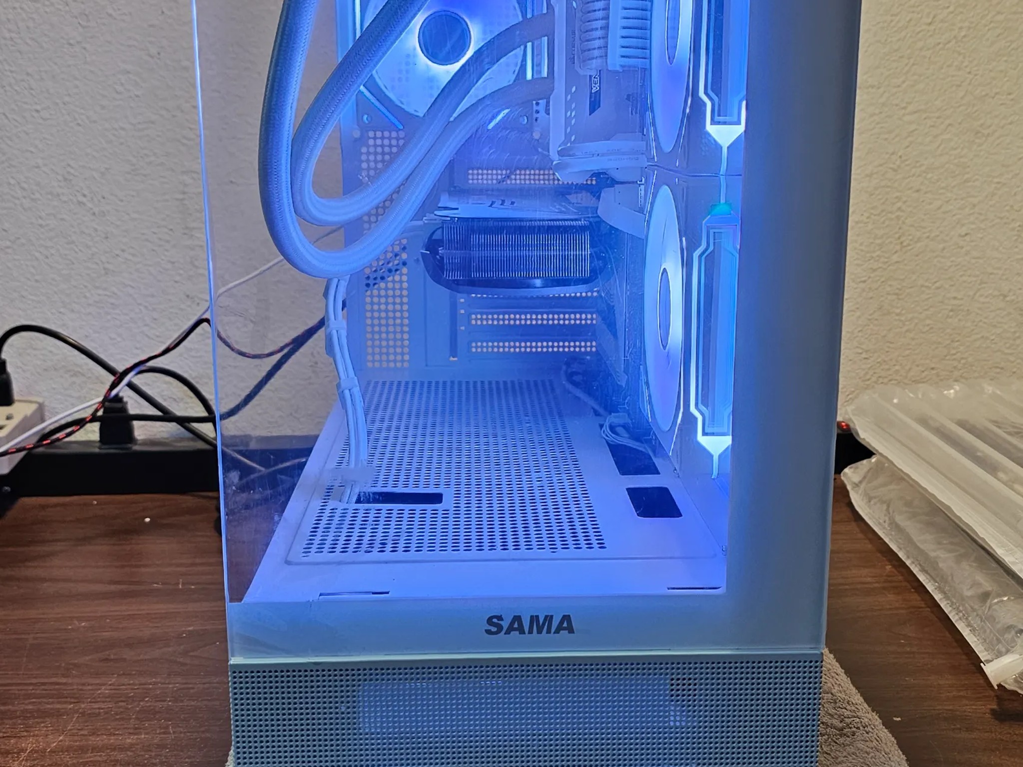 🌨SNOWSTORM🌨 RTX 4060 Ti | i9-10850K | 32GB DDR4 | GAMING PC | $1249