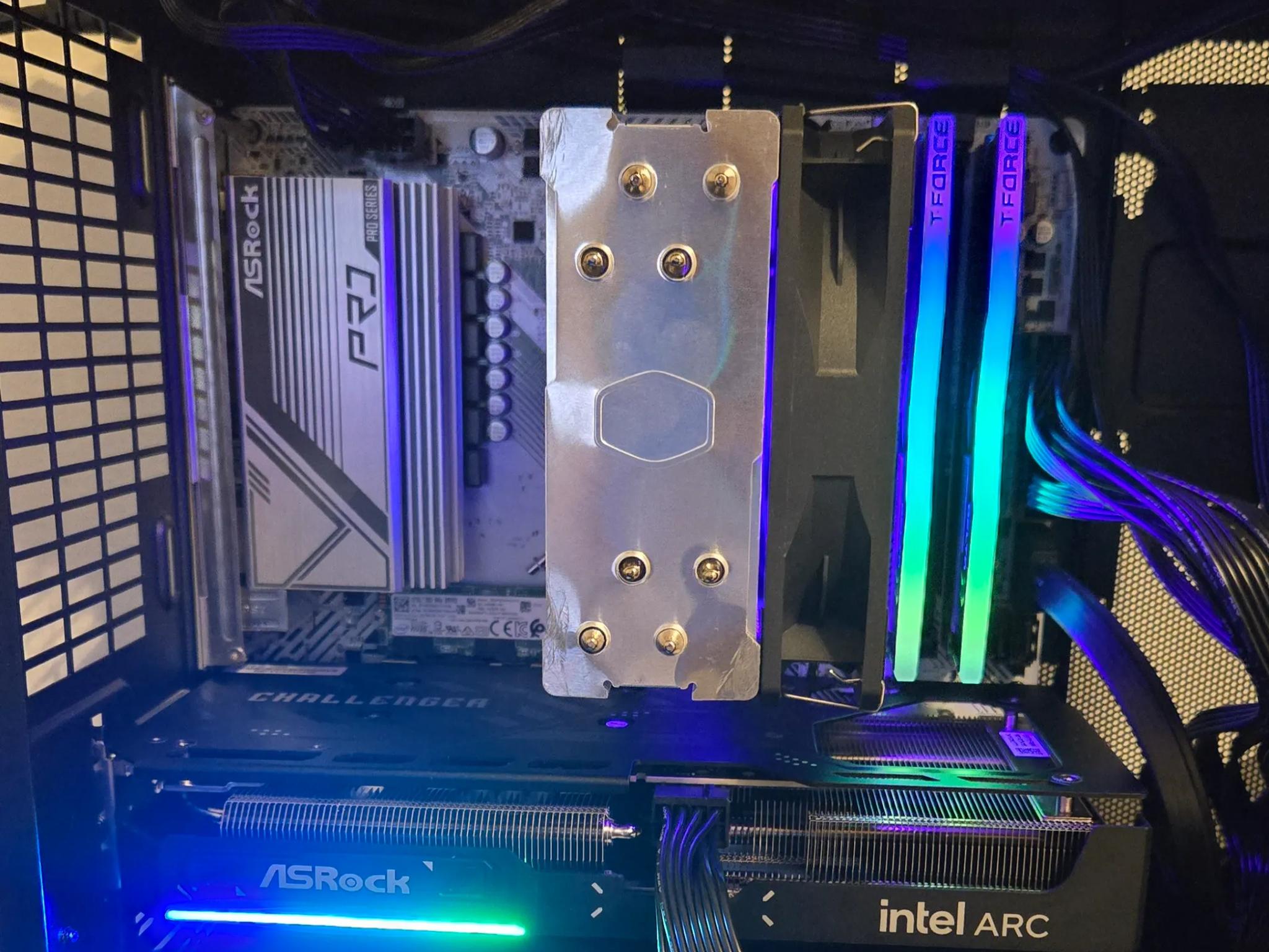 🧙 BATTLEMAGE 🧙 RYZEN 5 5600 / INTEL ARC B570 / 1TB / 32GB