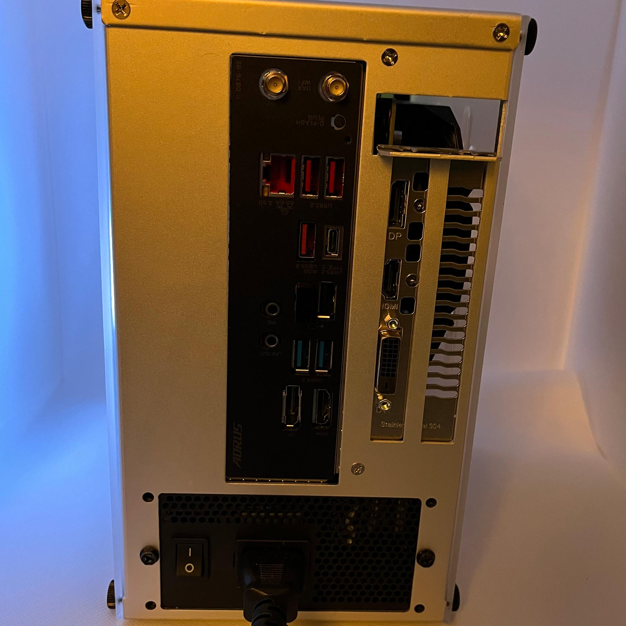 Mini ITX gaming desktop