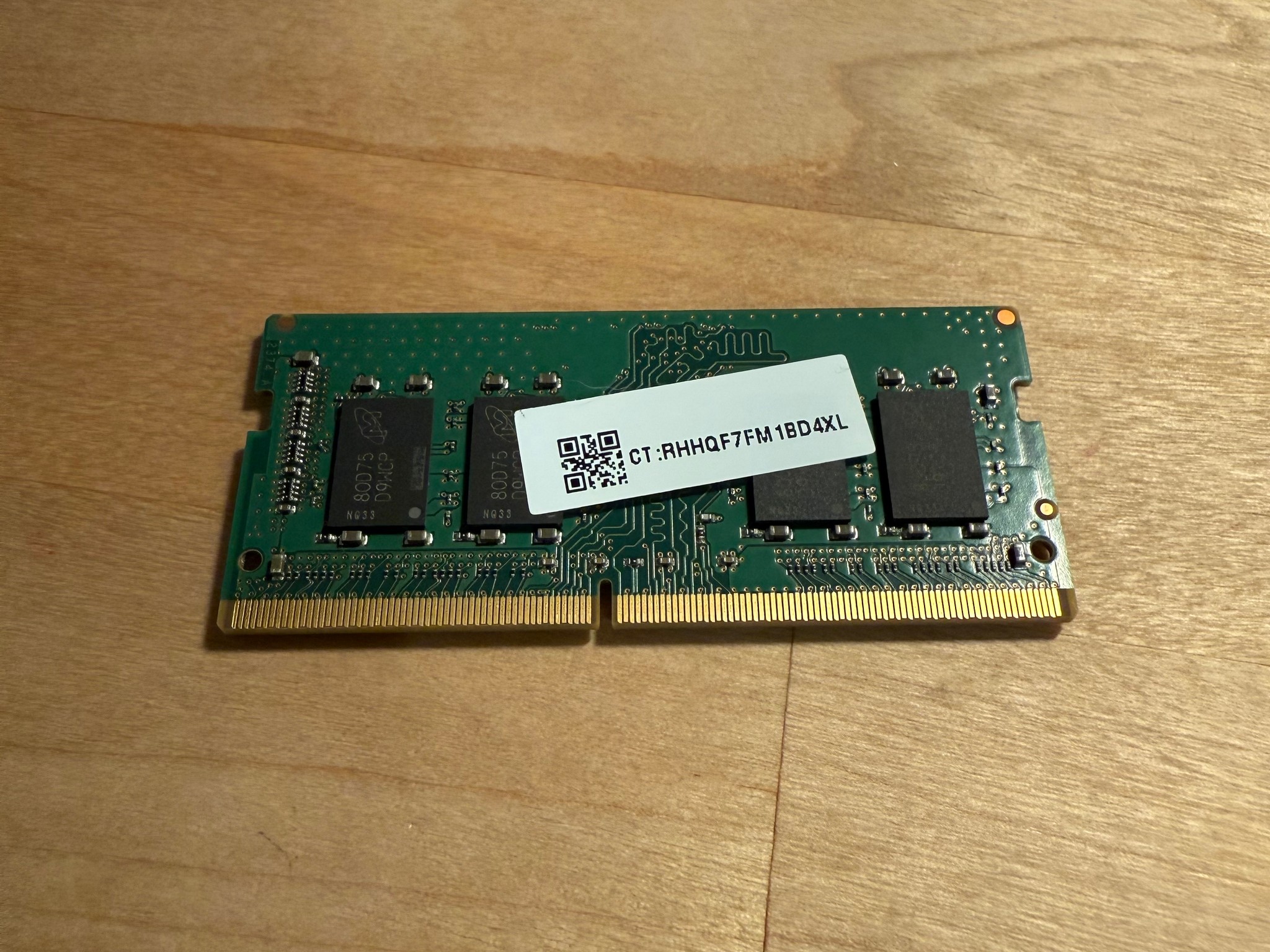 Micron 1x8GB PC4-2666mhz