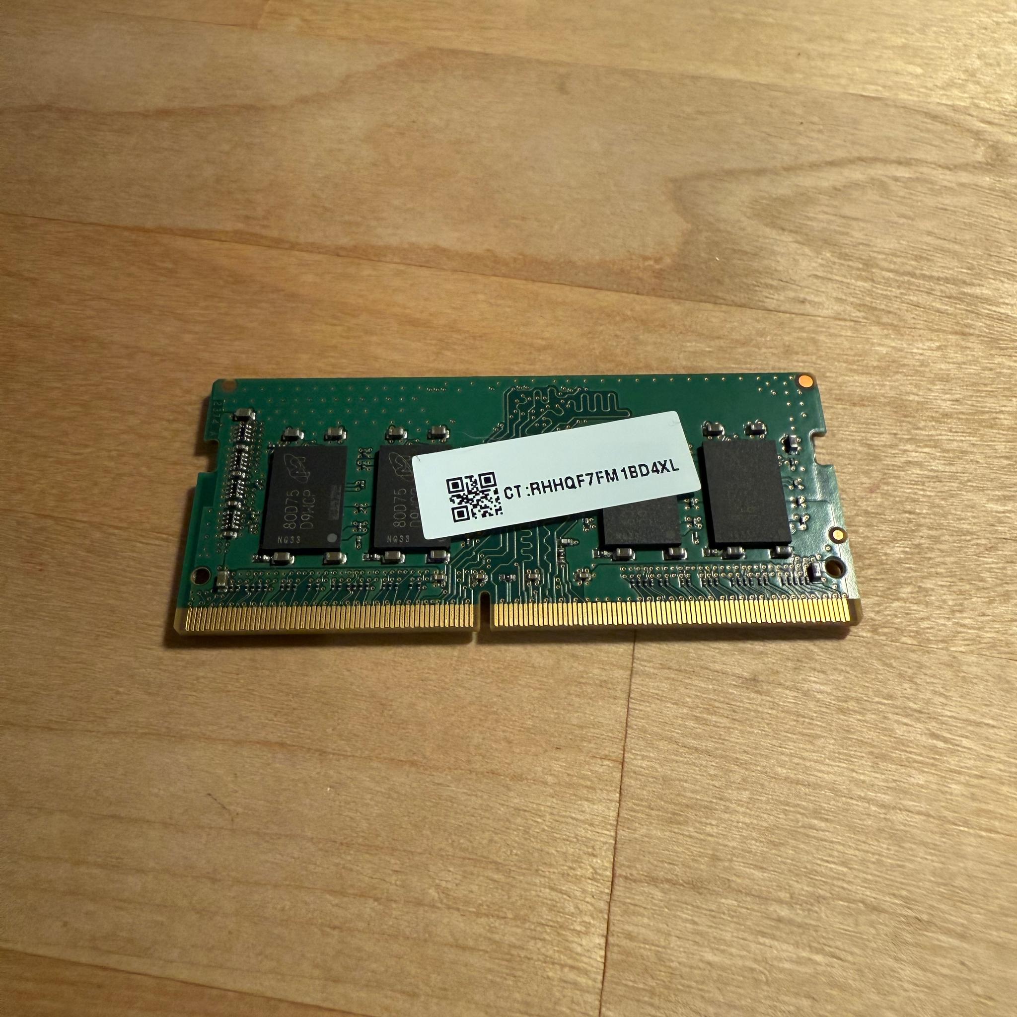 Micron 1x8GB PC4-2666mhz