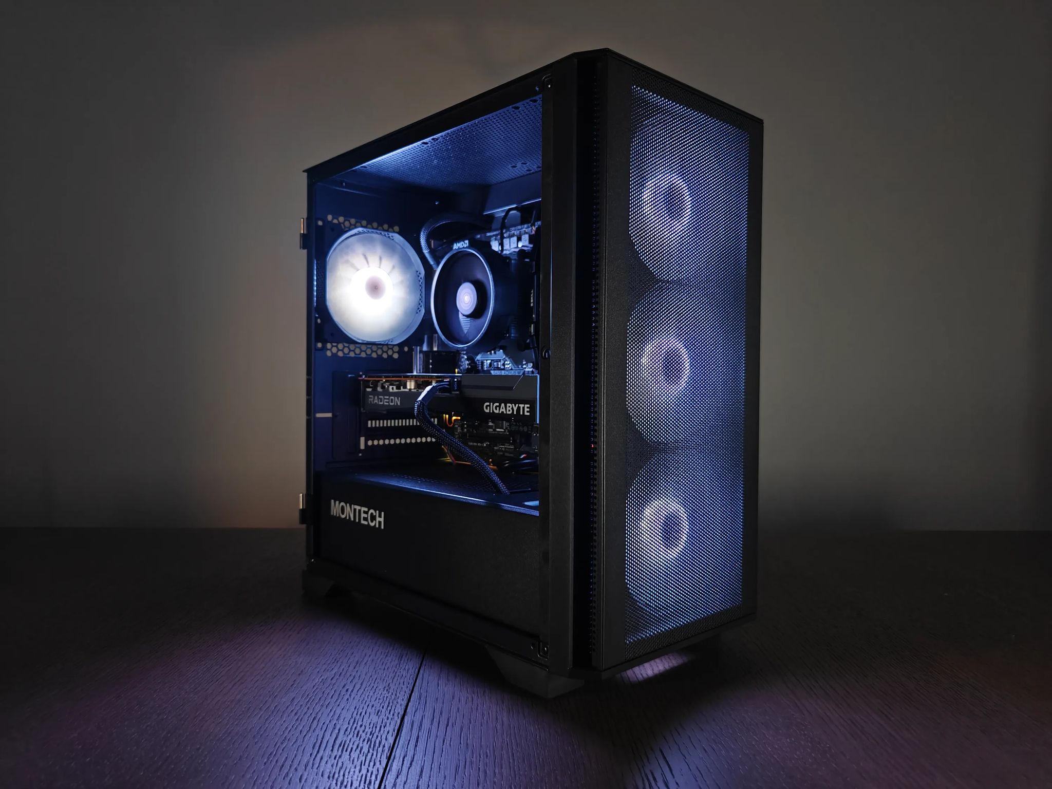 Ryzen 5 5600 ● RX 6600 ● 16GB DDR4 ● 500GB SSD ● Gaming PC