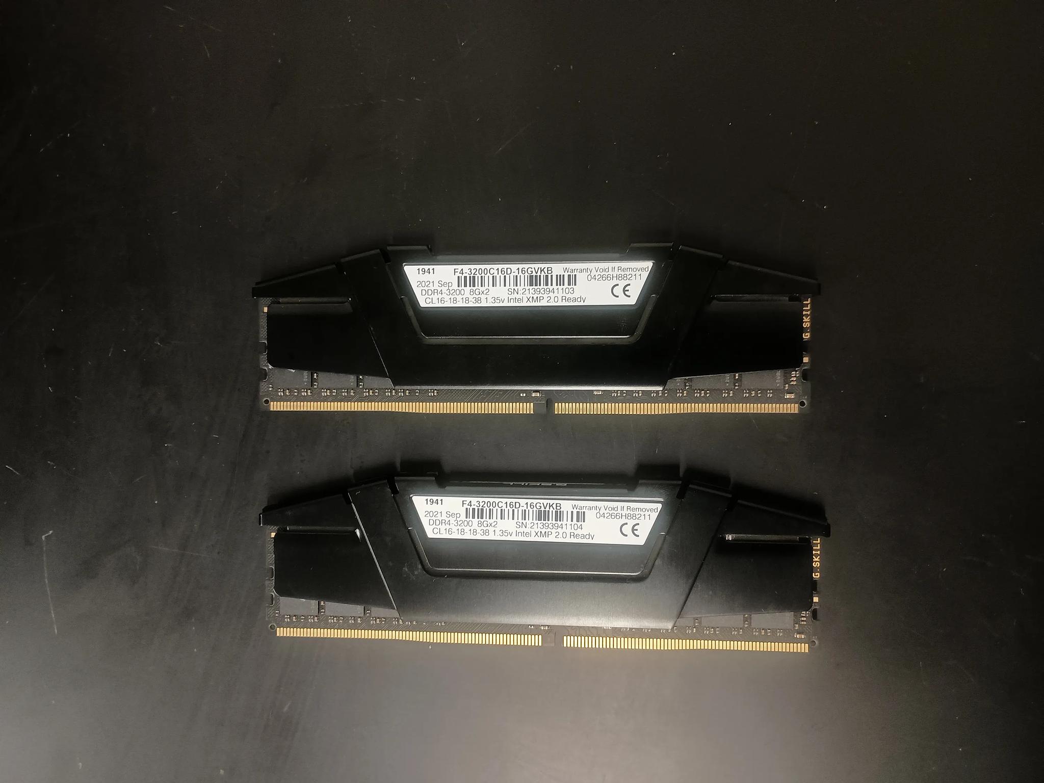 G.Skill Ripjaws DDR4 3200MHz - 2x8GB