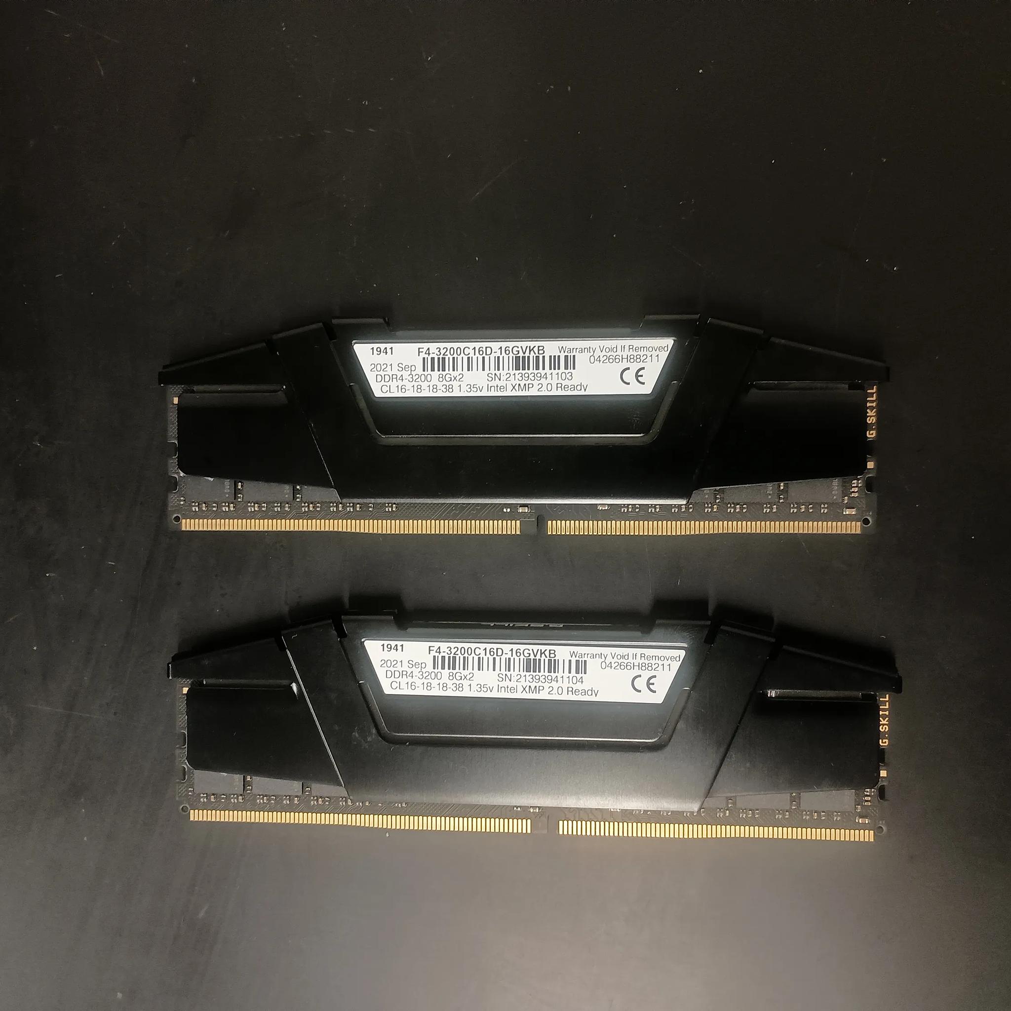 G.Skill Ripjaws DDR4 3200MHz - 2x8GB