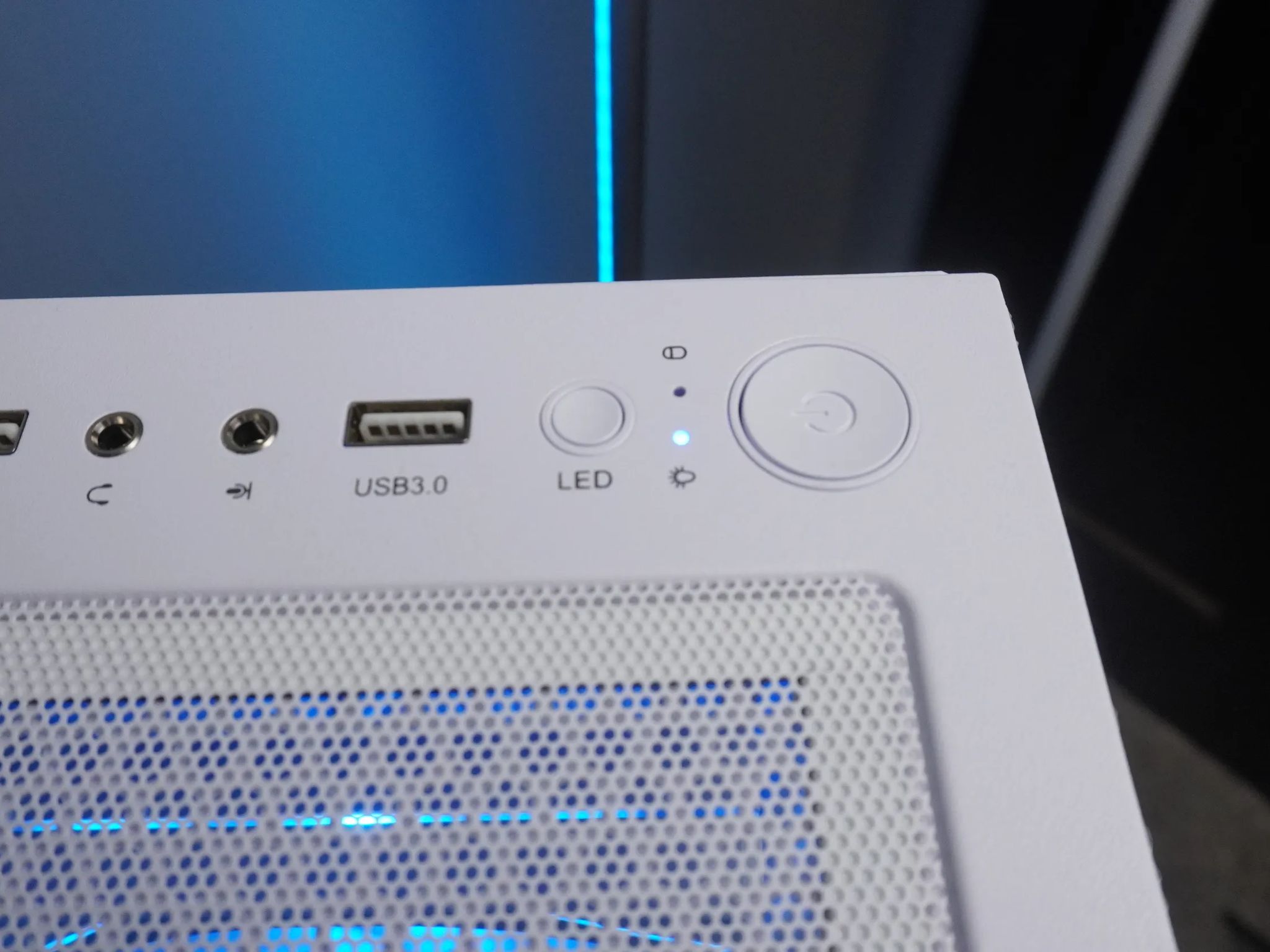 🤍AESTHETIC🤍 1440p/1080p PRICE to PERFORMANCE 💪🧡RX 5700XT 🧡Ryzen 5 5600 | 1TB NVME | 32GB | WIFI