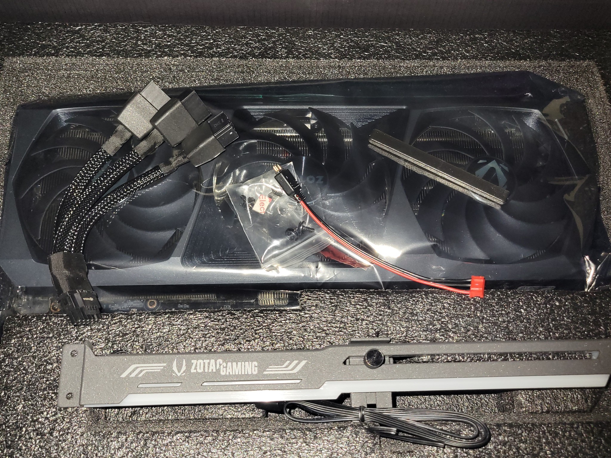 ✨ 4070 Ti SUPER AMP Holo — Premium Variant, Clean & Lightly Used ✨