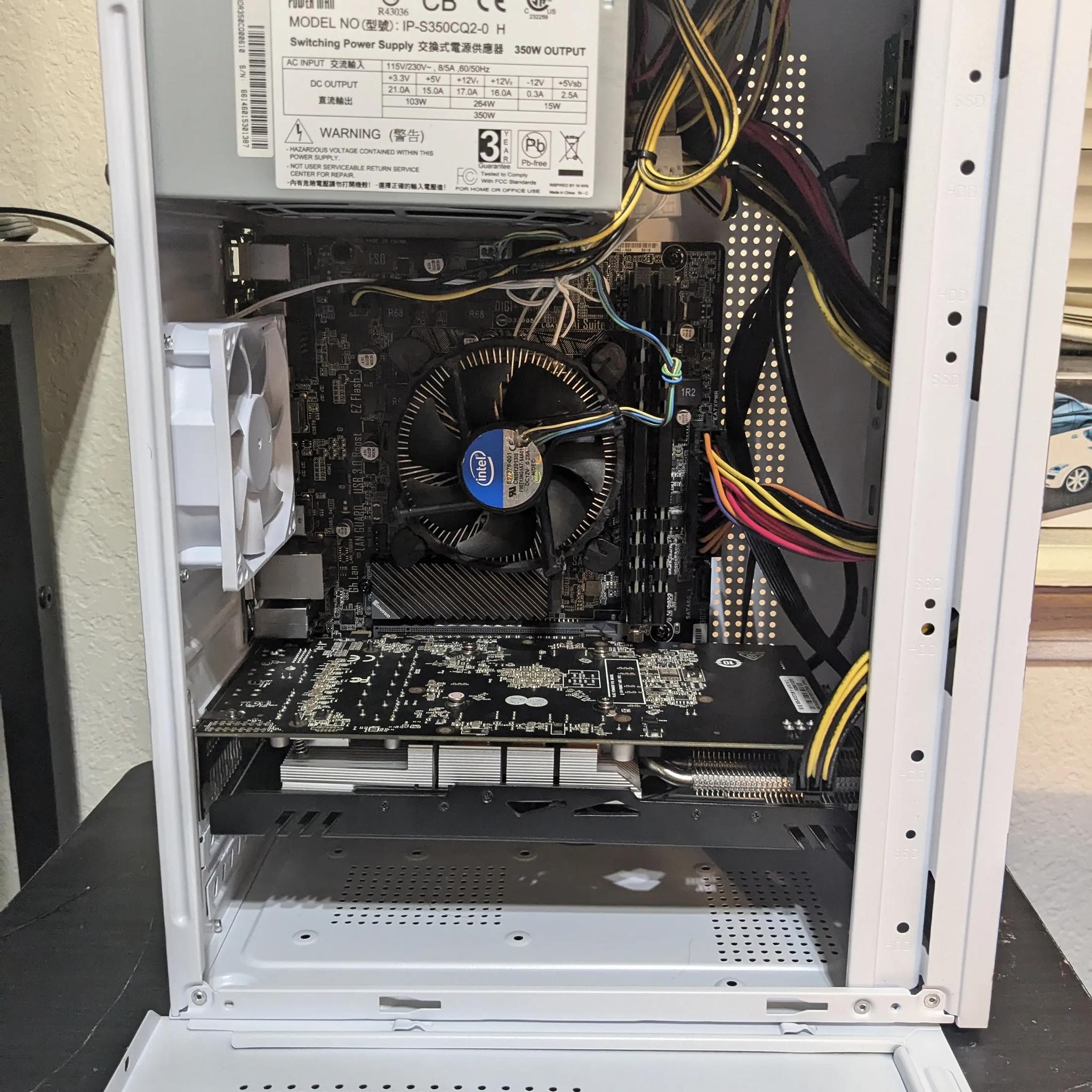 Simple and Small - i5-6500, RX 570 8GB, 16GB RAM, 480GB SSD, Win10