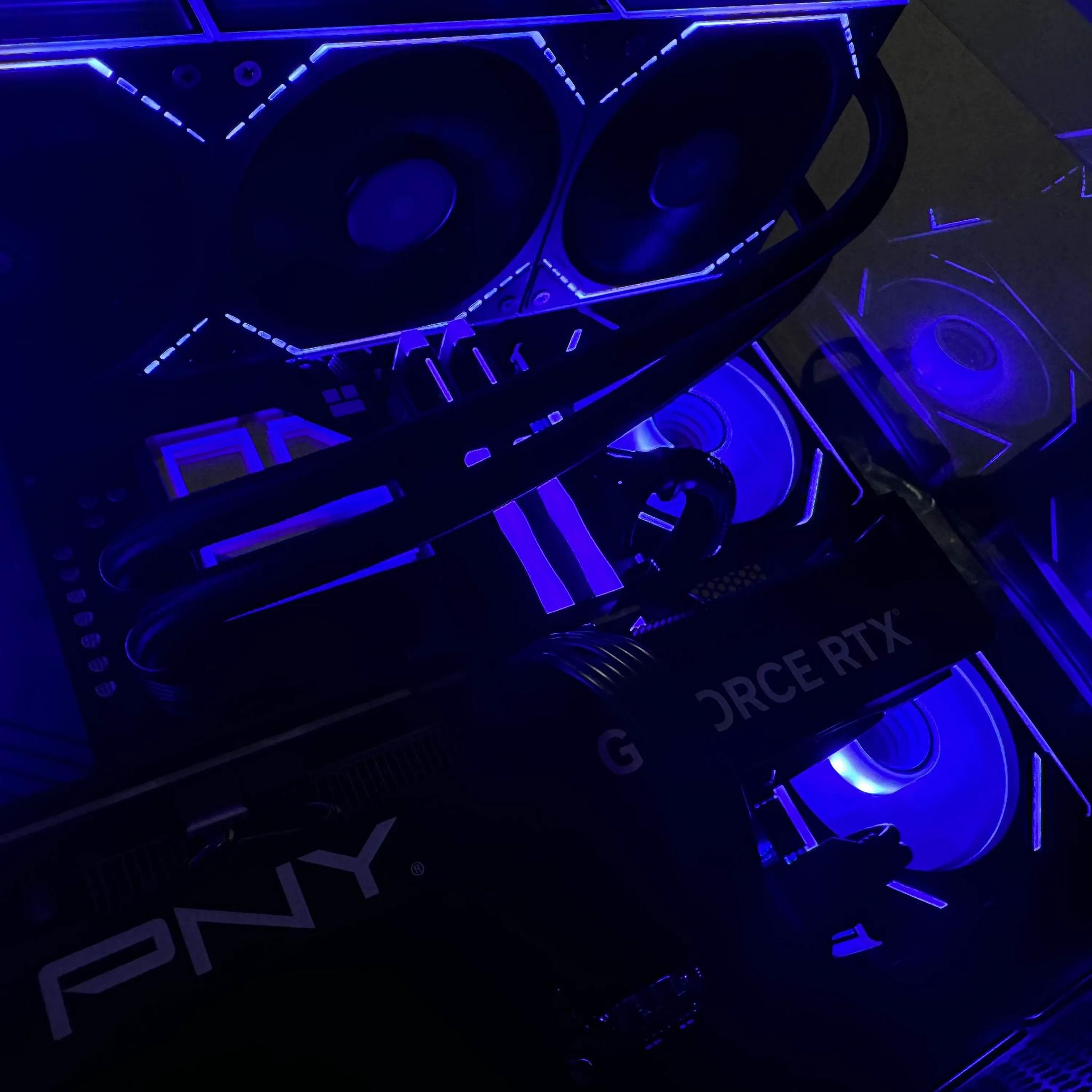 Dark Phantom | RTX 4070 | Ryzen 5 7500F | 32 GB DDR5 6000 | 1 TB SSD | High End Gaming PC