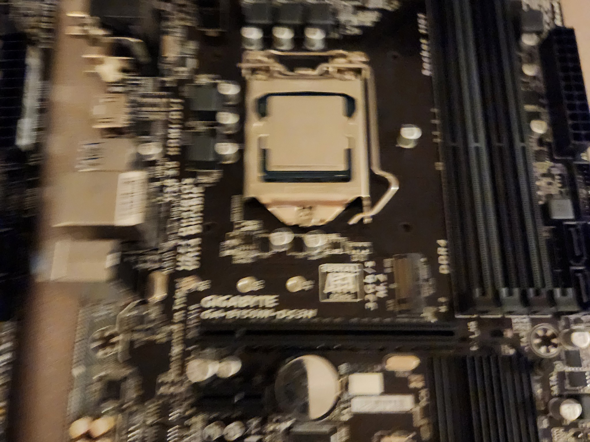 GA-B150M-DS3H + Intel i6700k
