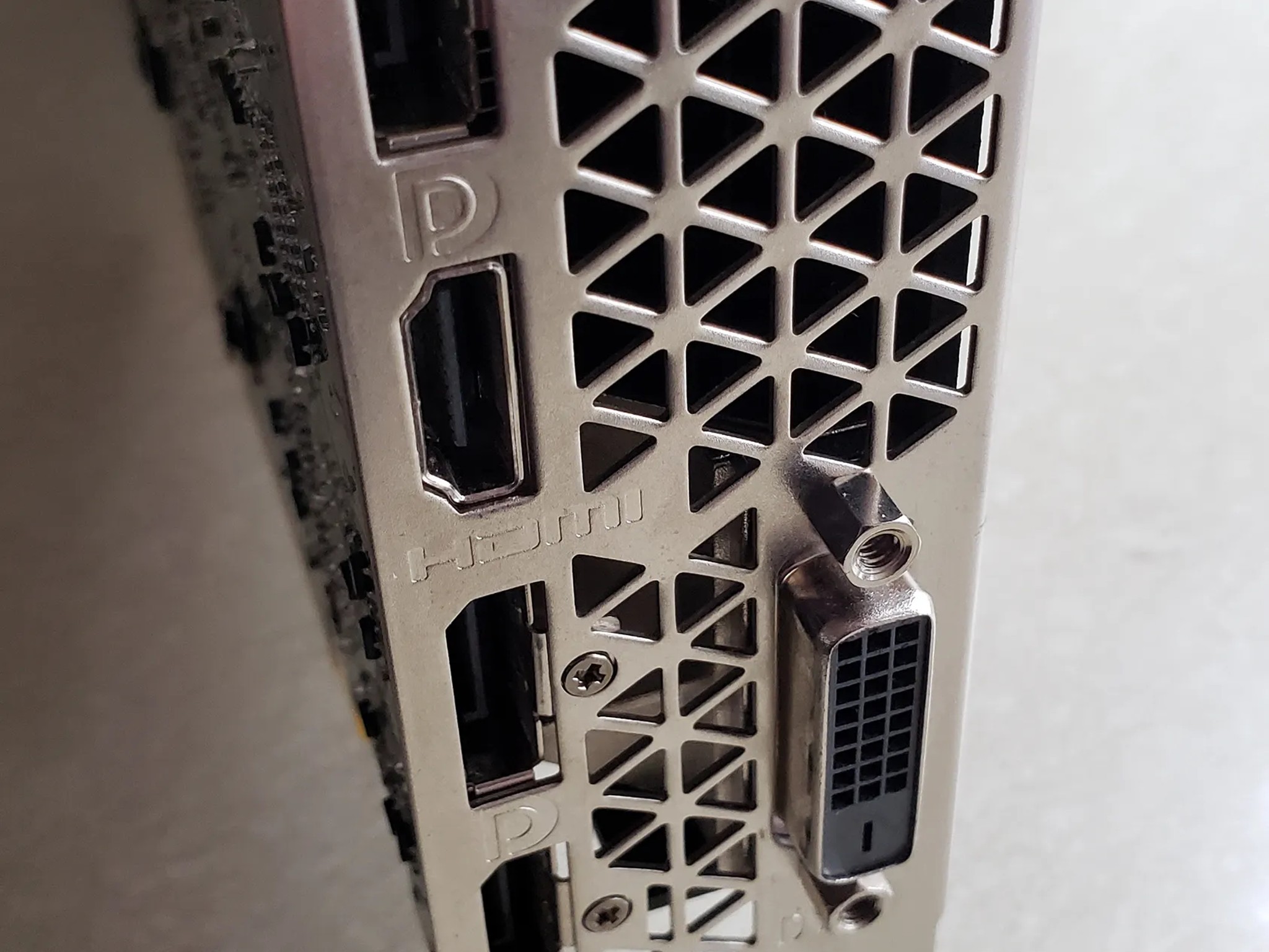 DeLL GTX 1070 graphics card with 8gb memory